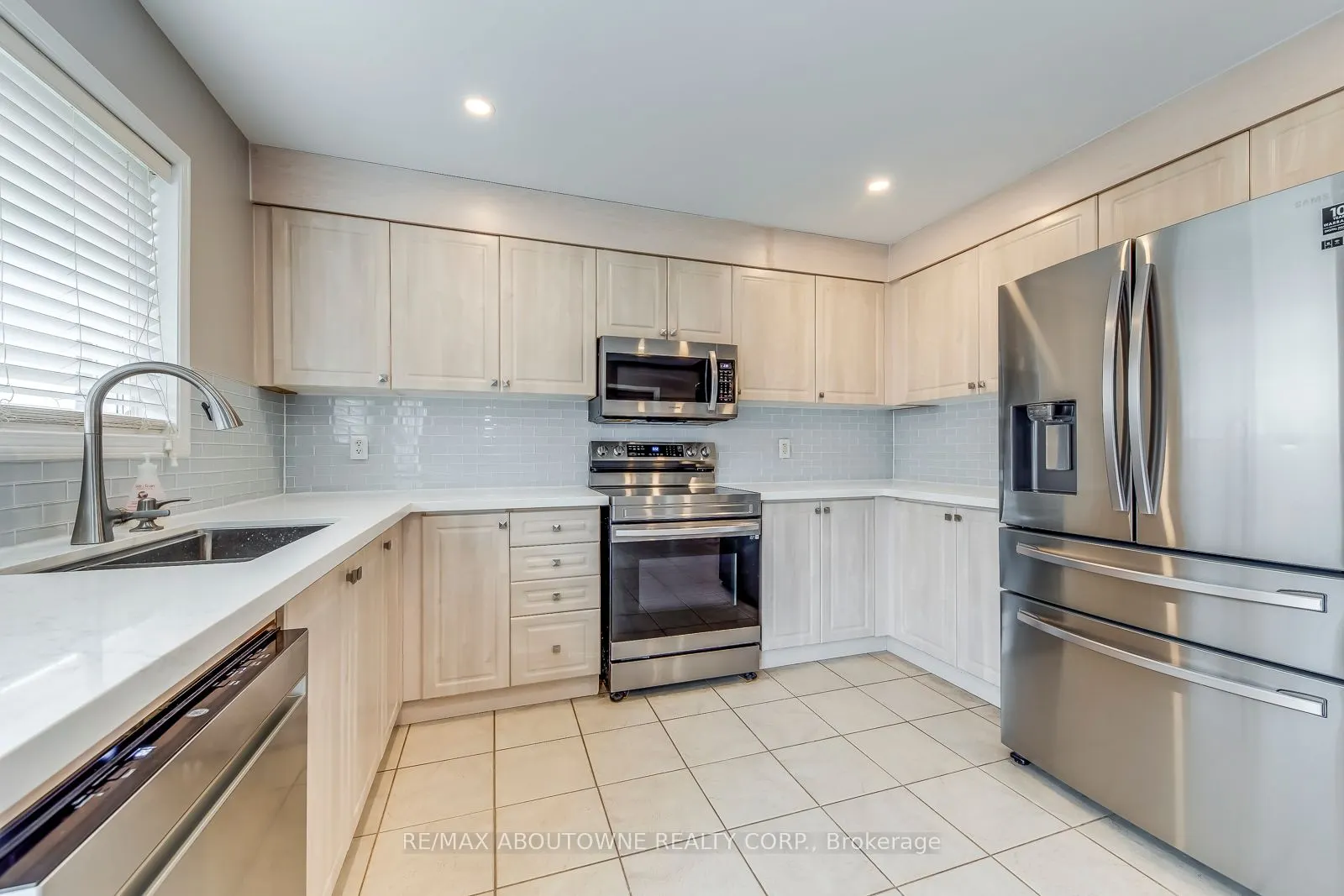 2247 Briargrove Circle