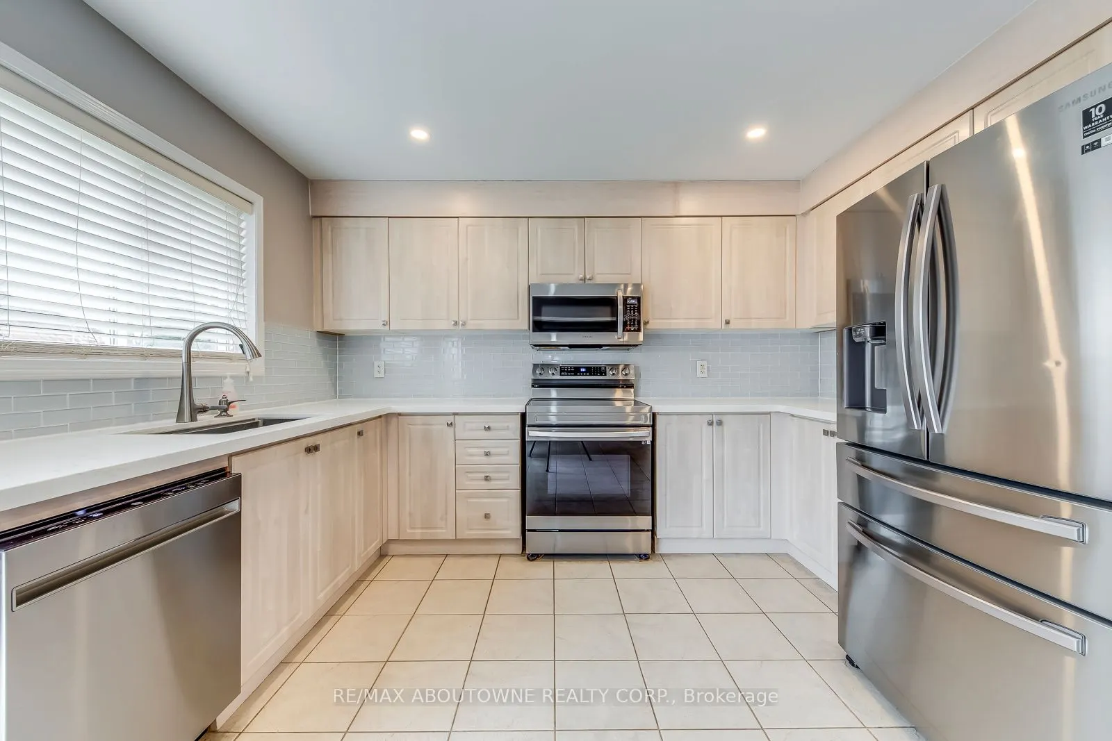 2247 Briargrove Circle
