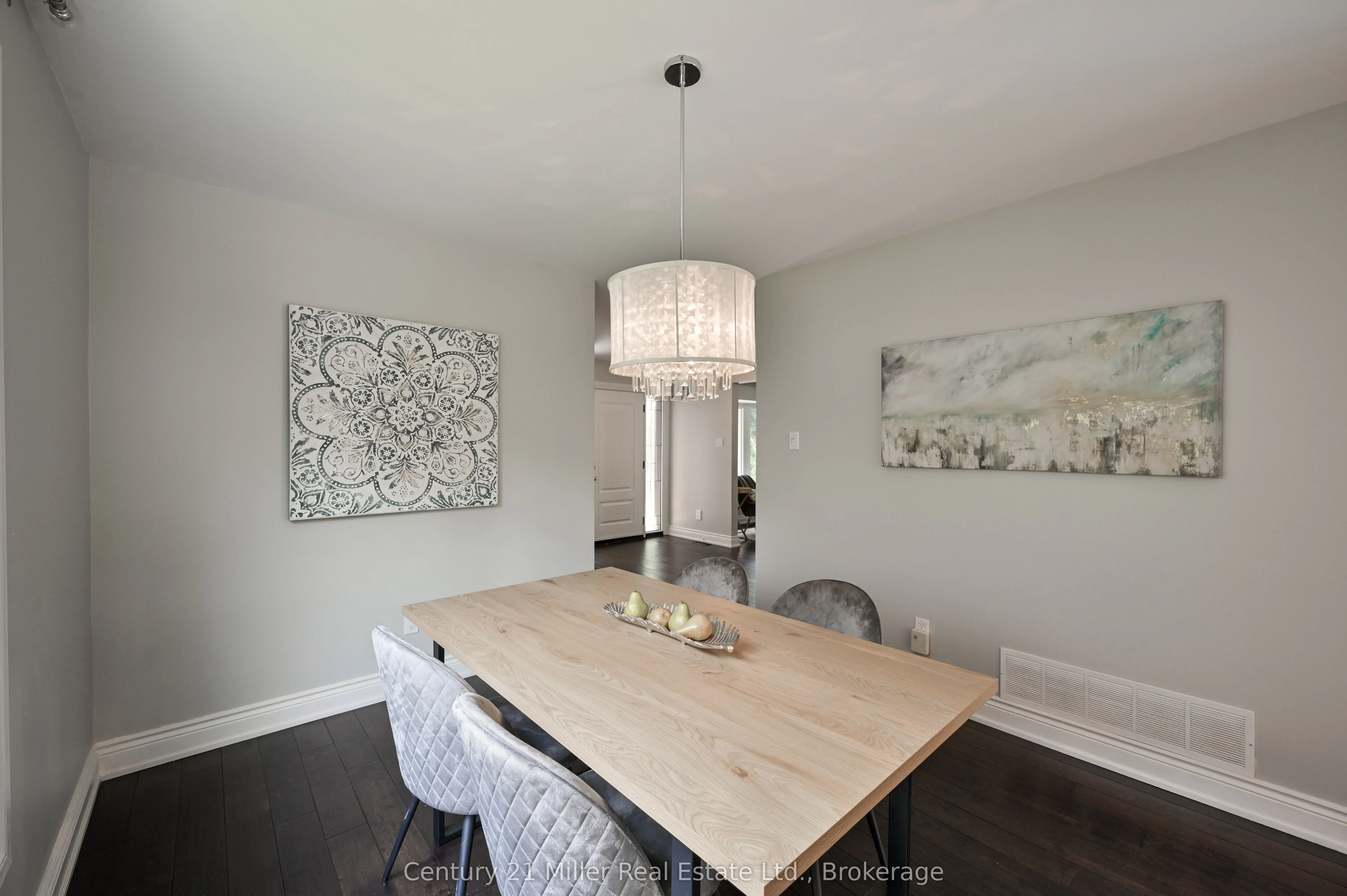 3077 Swansea Drive