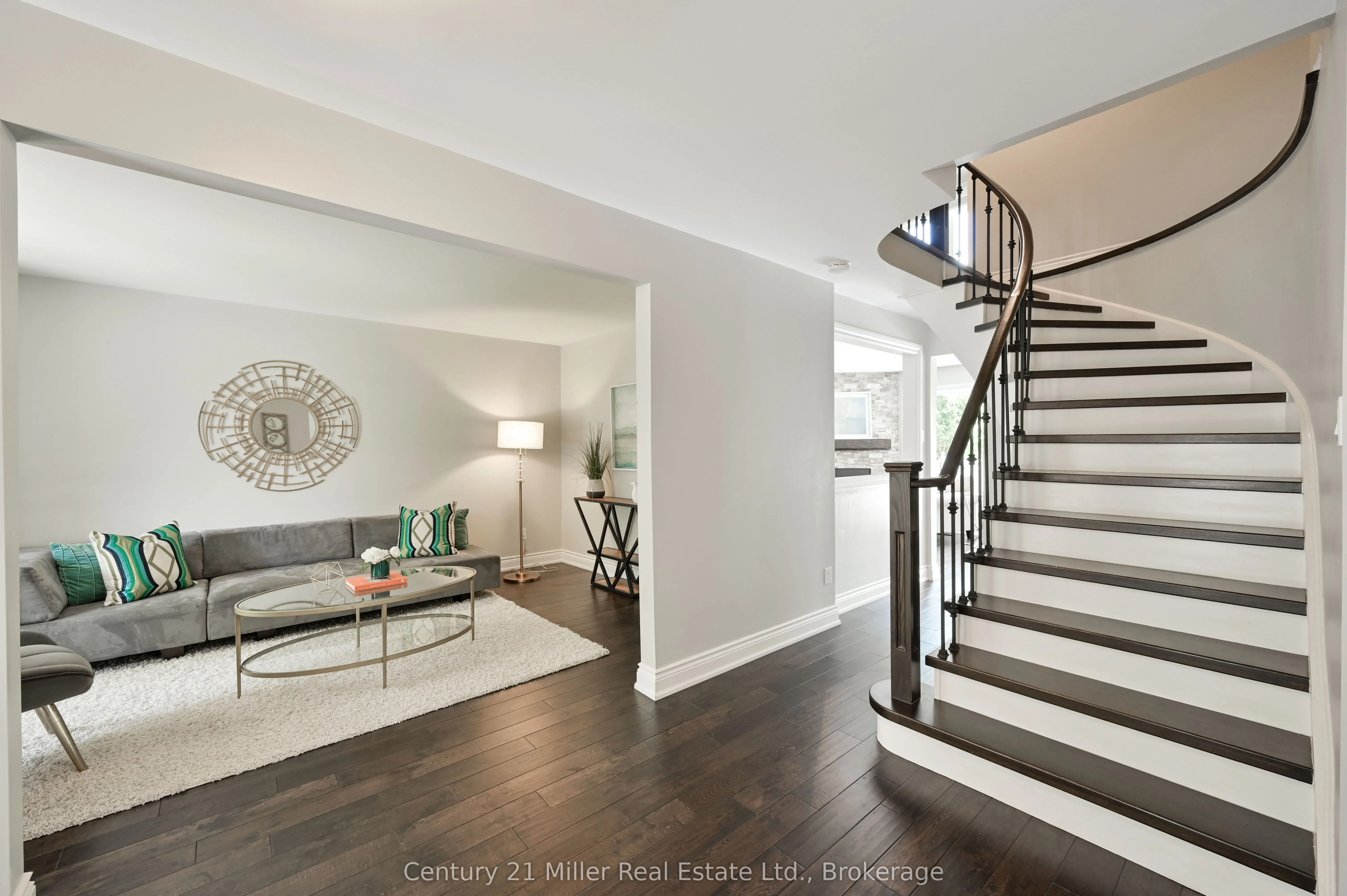 3077 Swansea Drive