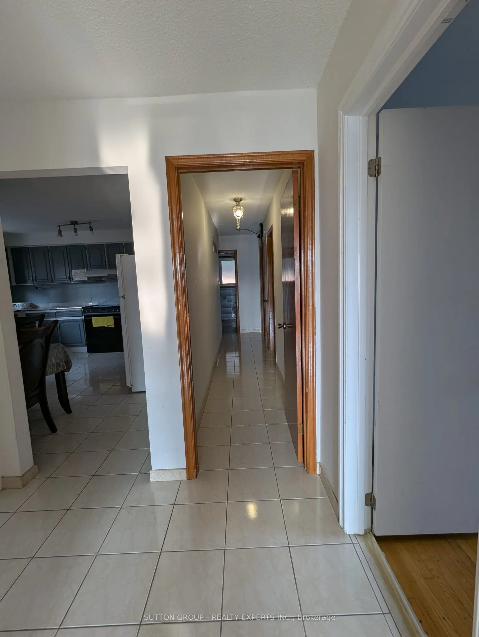 3 Holyoake Crescent
