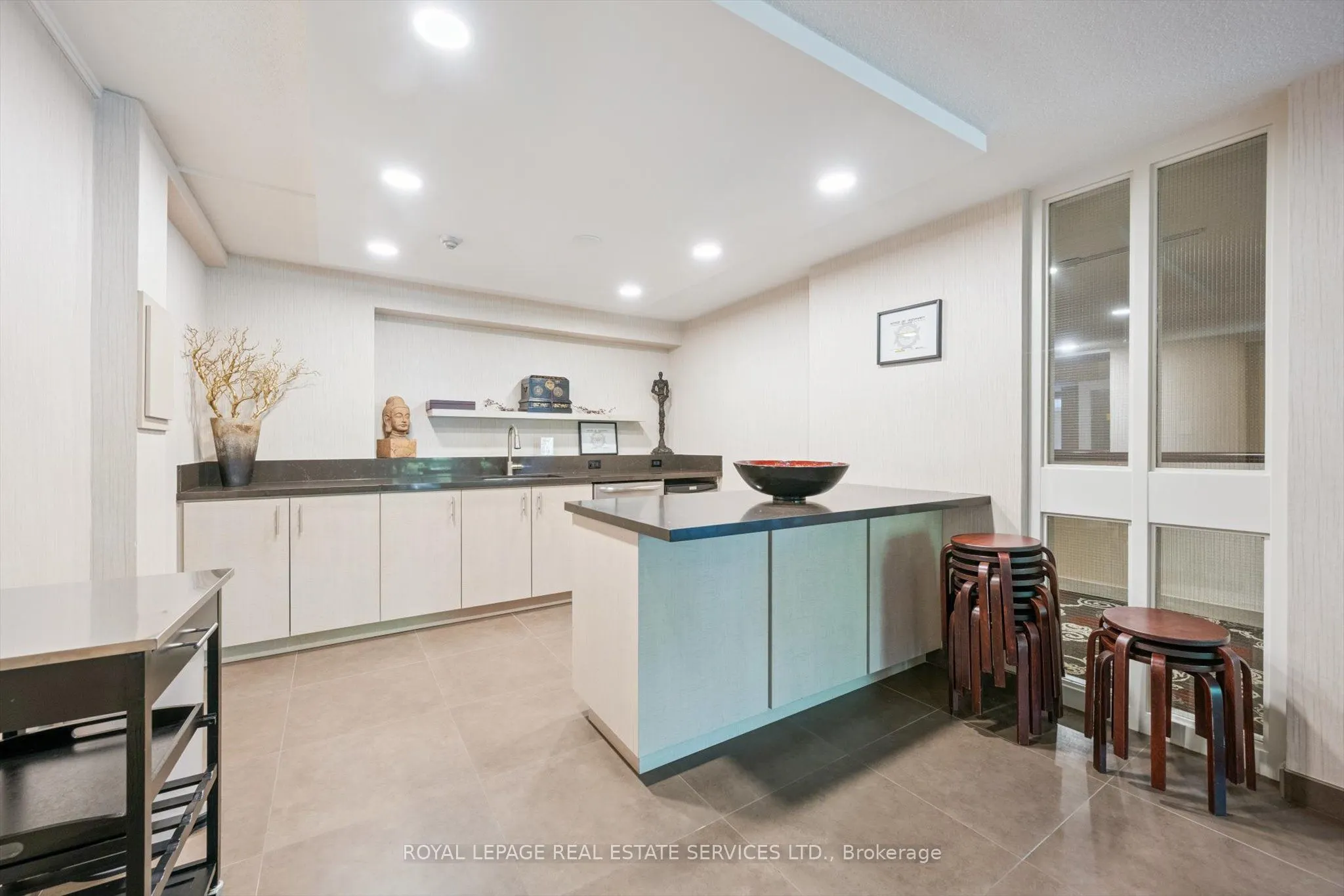 1400 Dixie Road, #1206