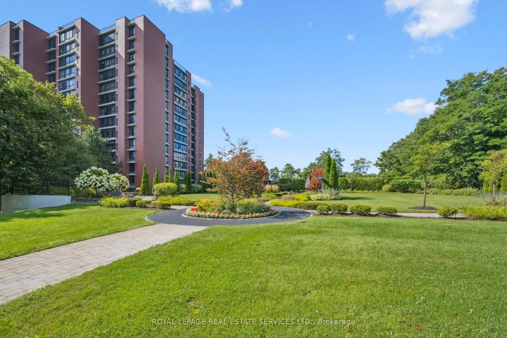 1400 Dixie Road, #1206