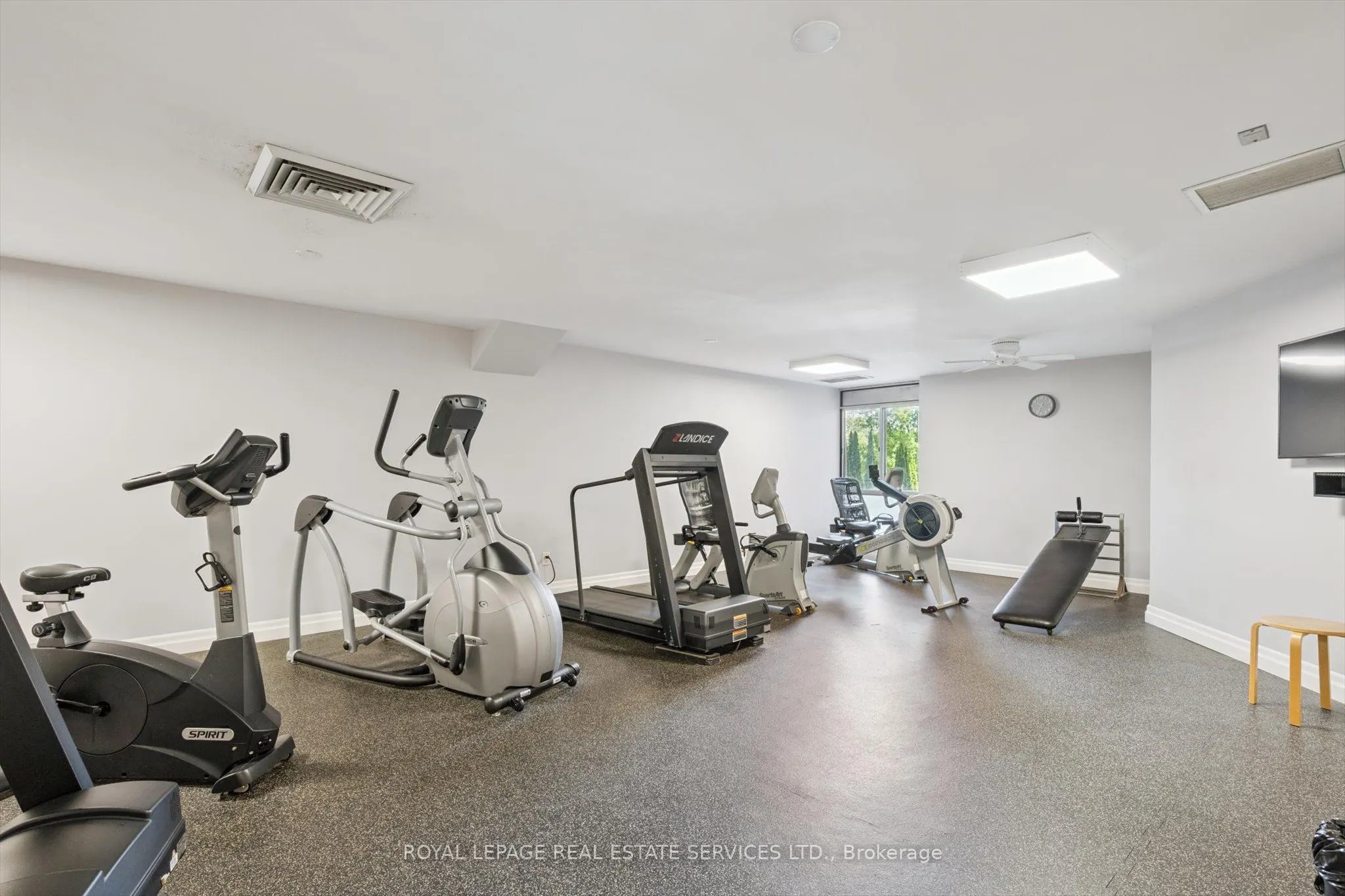 1400 Dixie Road, #1206