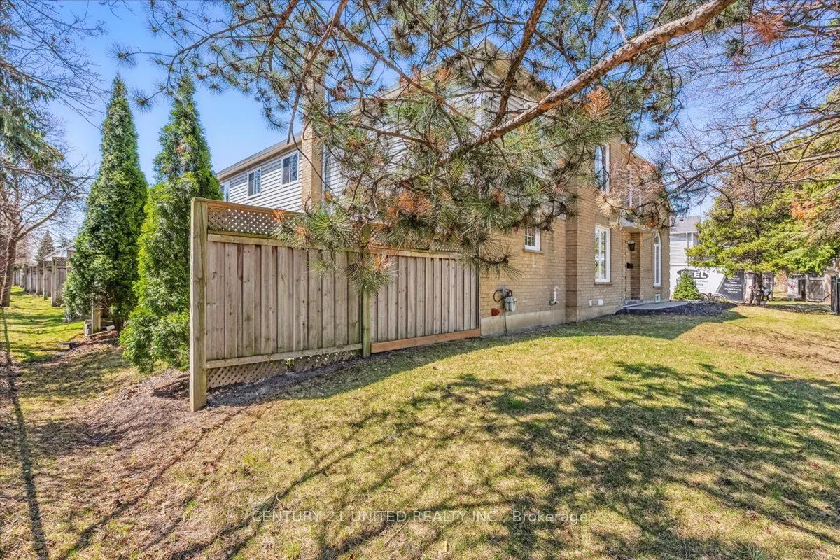 58 Heathcliffe Square, #58