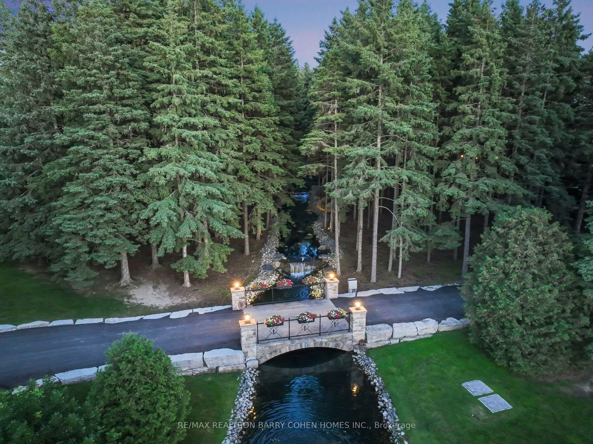 15466 The Gore Road