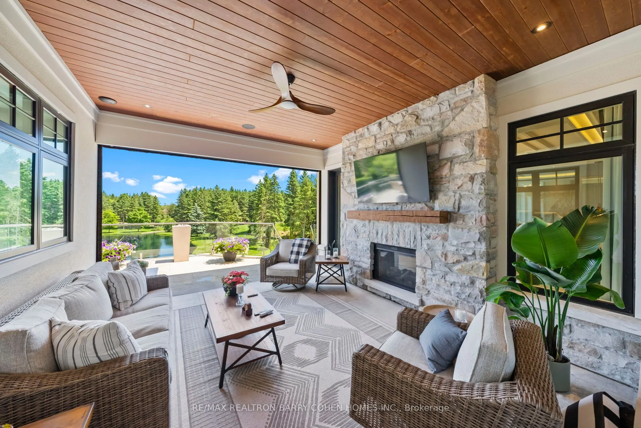 15466 The Gore Road