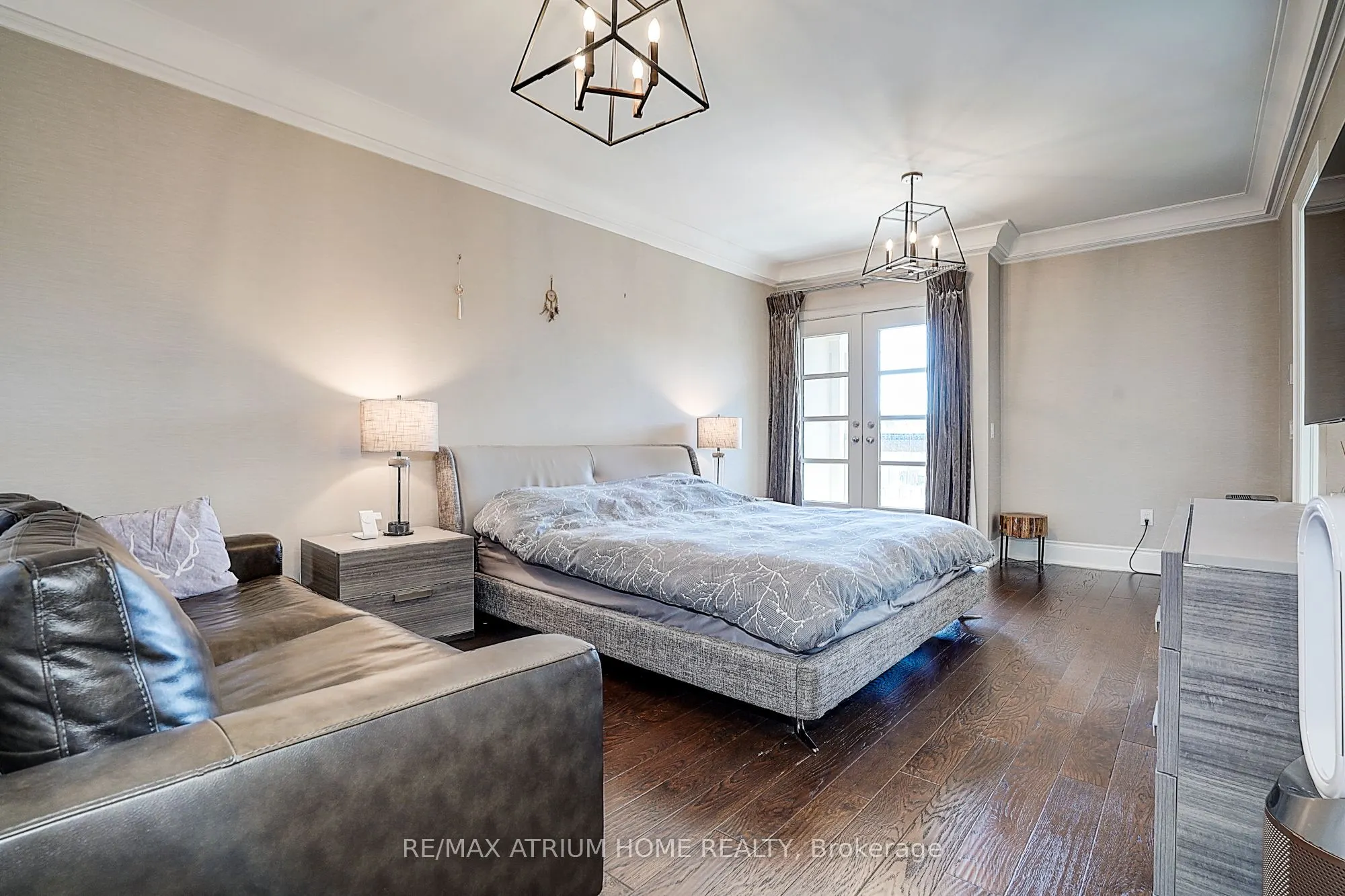166 Dorval Drive
