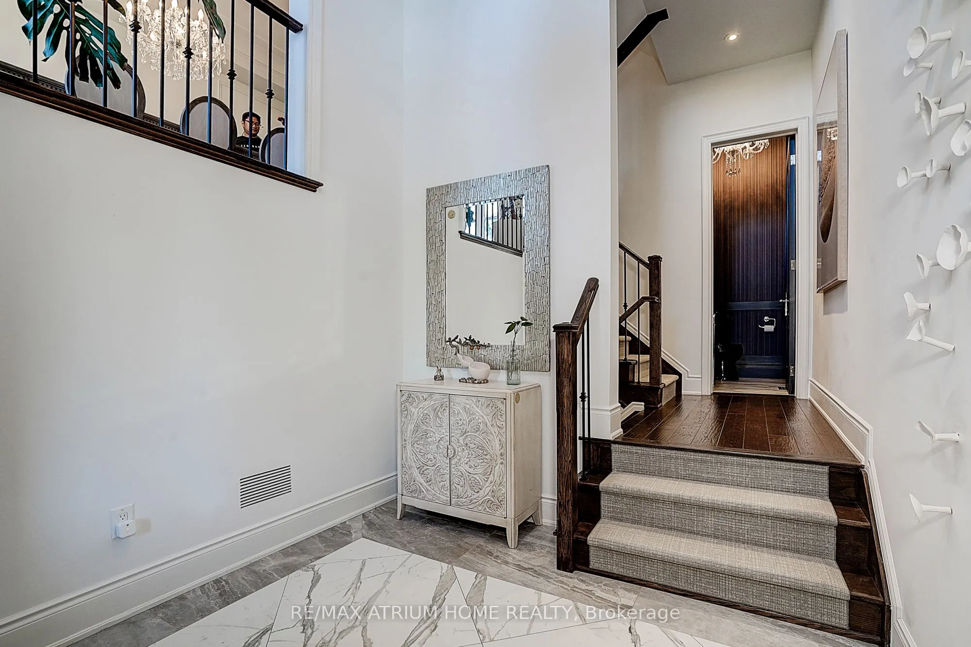 166 Dorval Drive