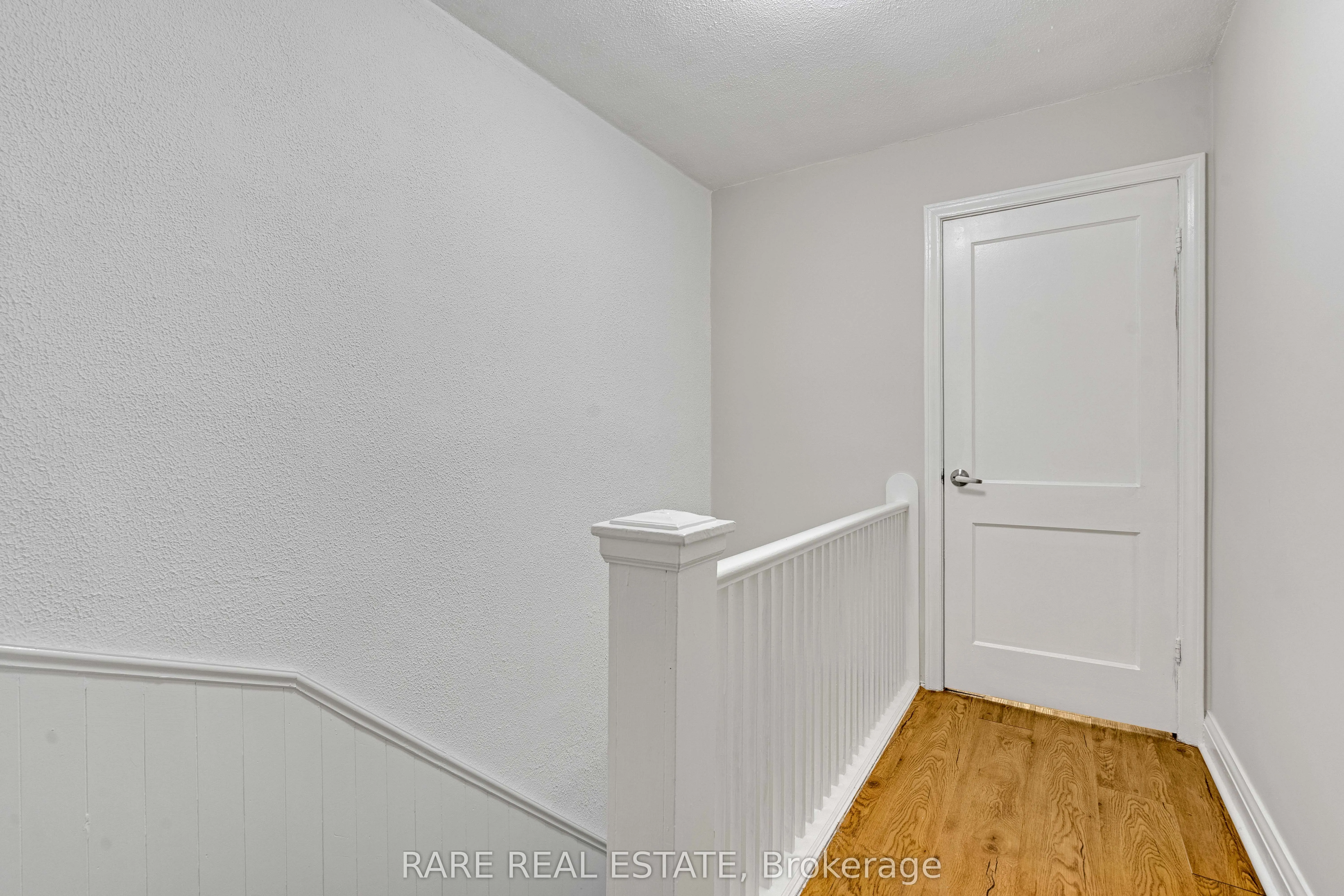 2073 Leighland Road