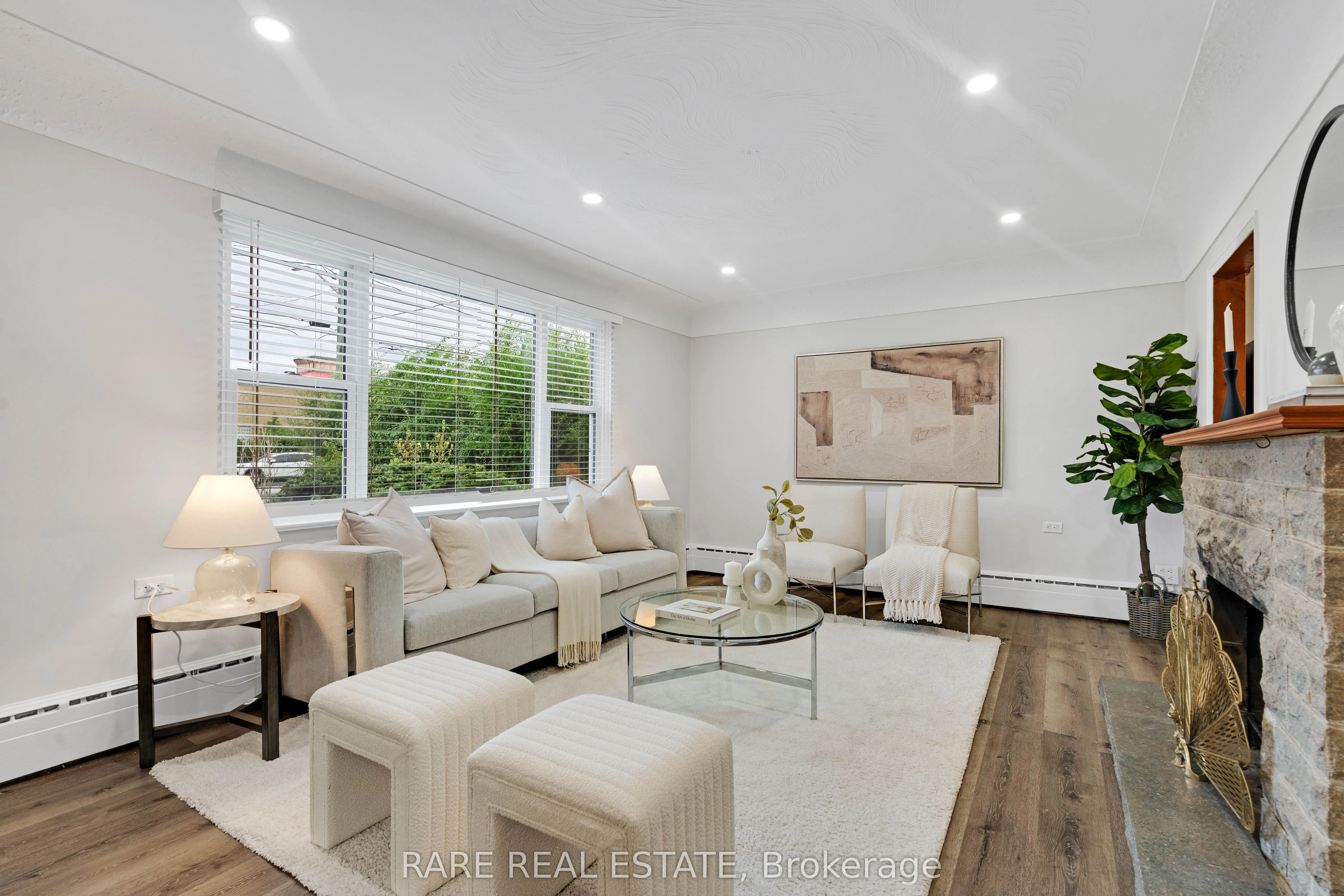 2073 Leighland Road