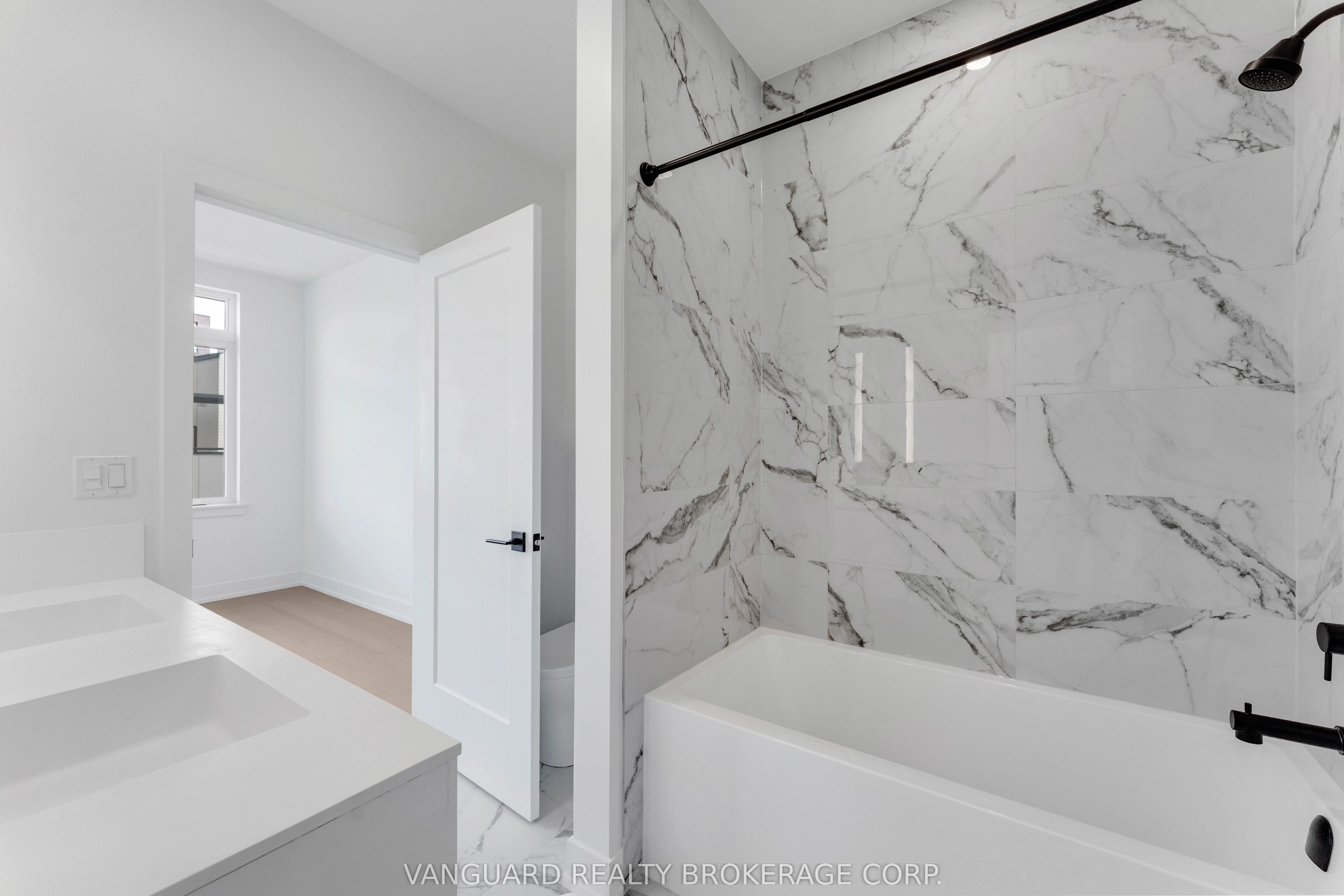 15 Lou Parsons Way, #21