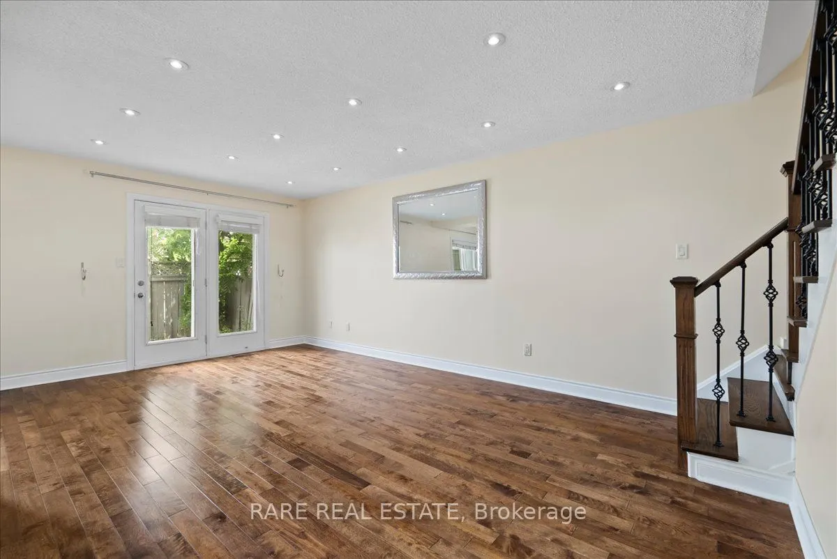 148 Town House Crescent, #79