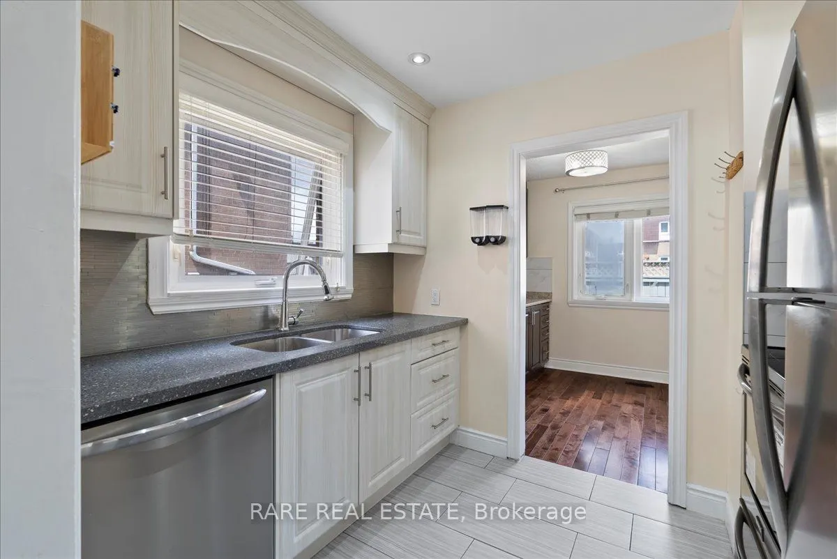 148 Town House Crescent, #79