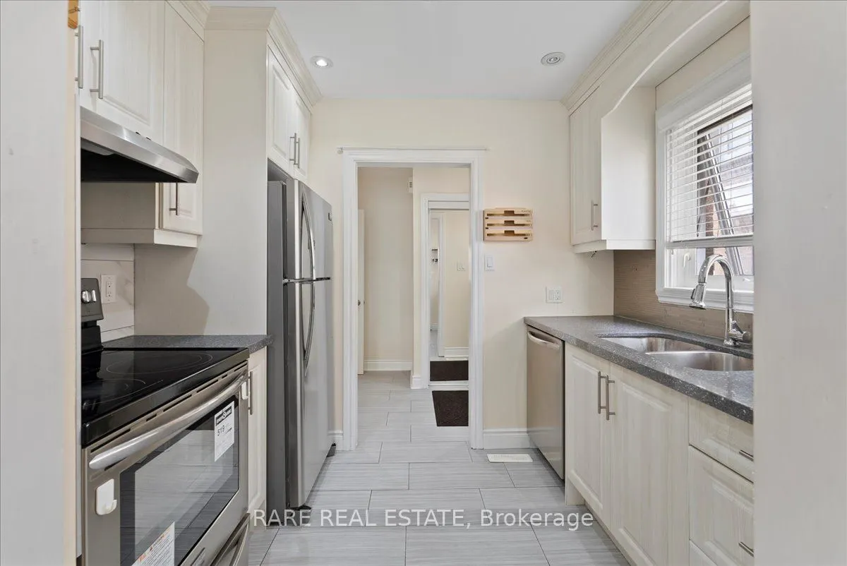 148 Town House Crescent, #79