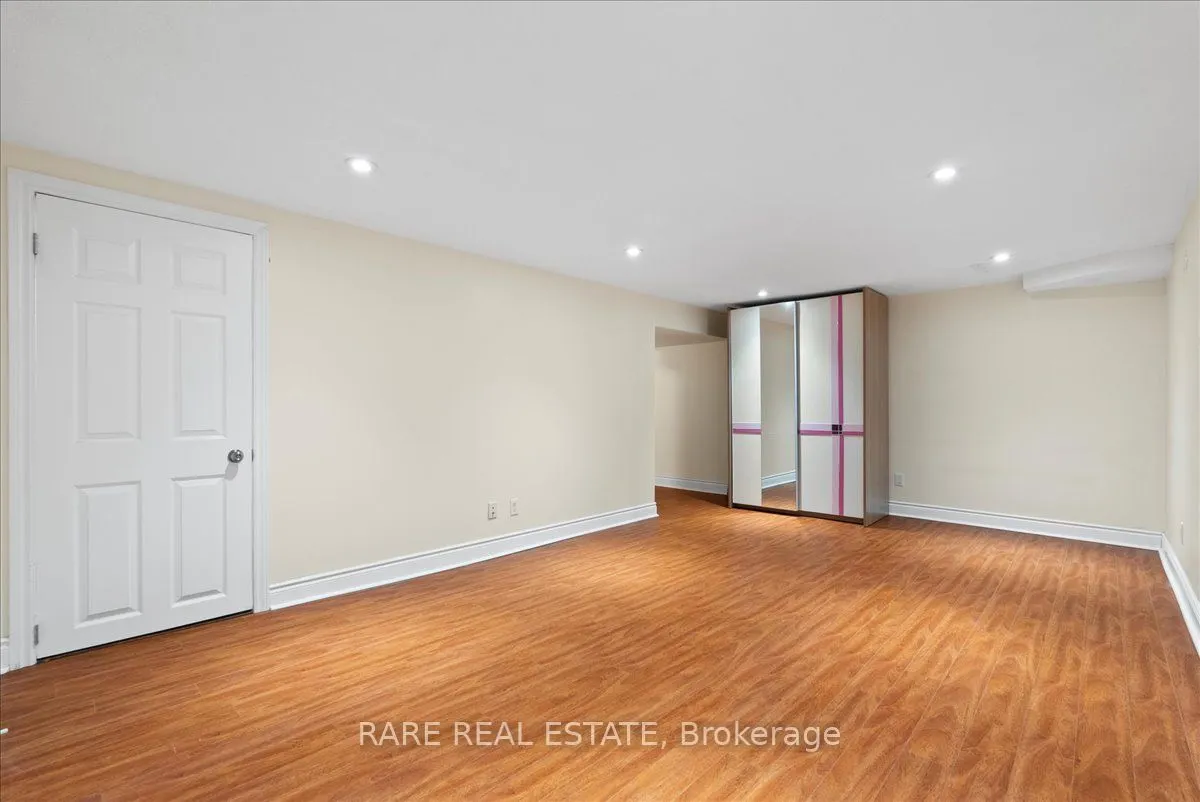 148 Town House Crescent, #79