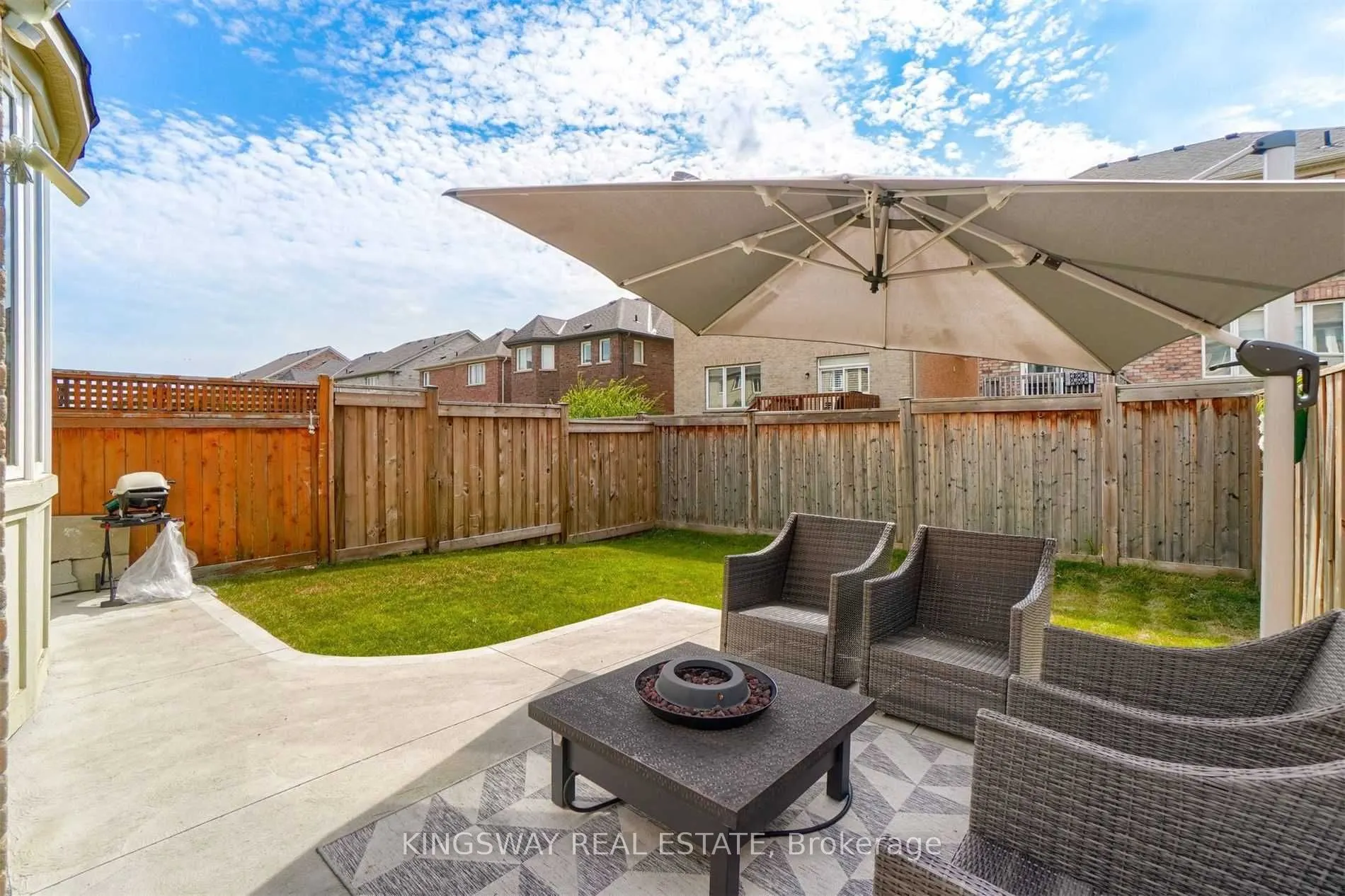 26 Cedarcrest Street