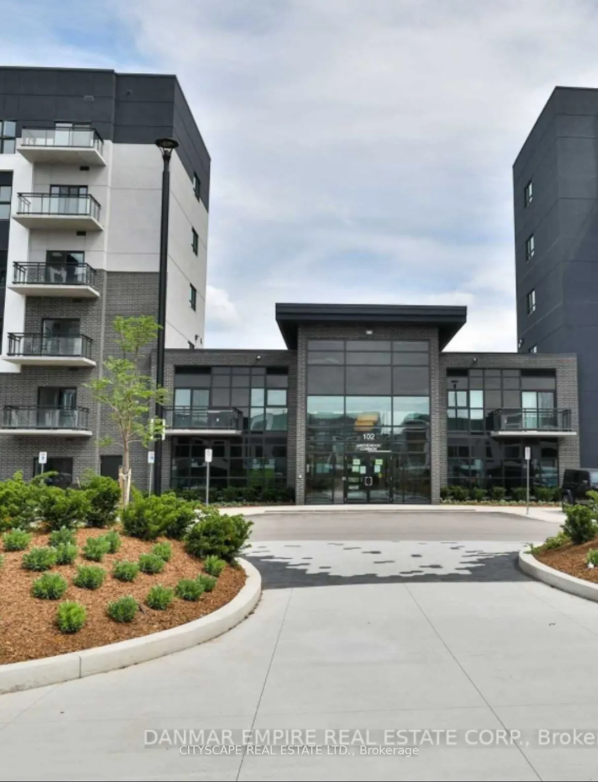 102 Grovewood Common Crescent, #124