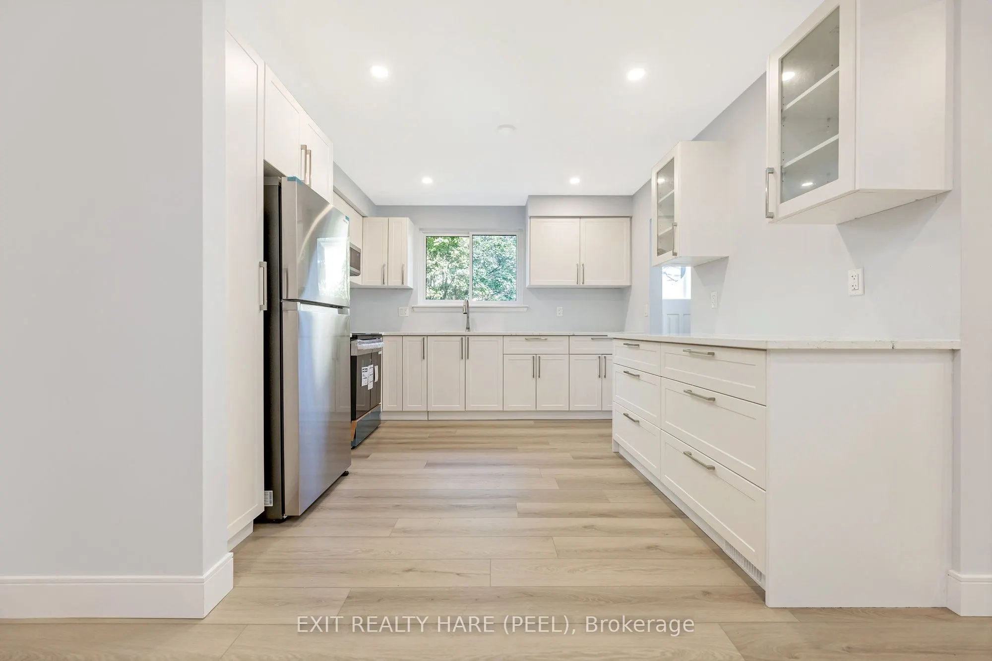 5 Garside Crescent