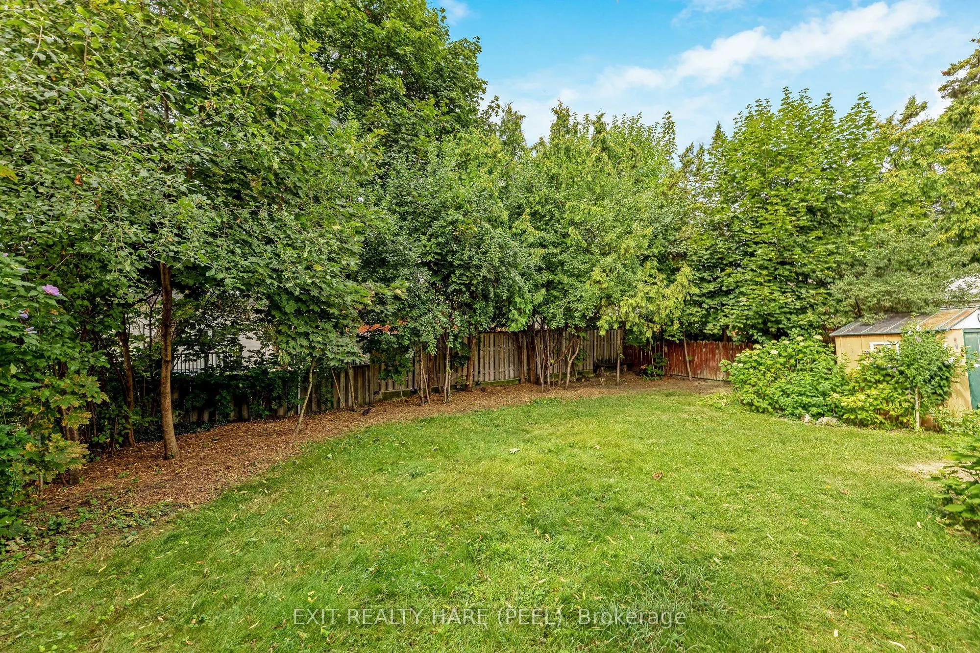 5 Garside Crescent