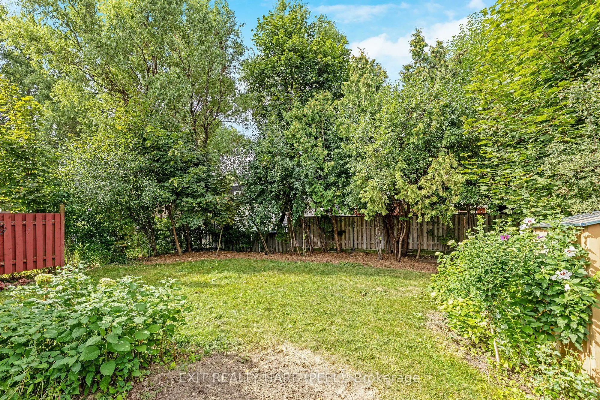 5 Garside Crescent