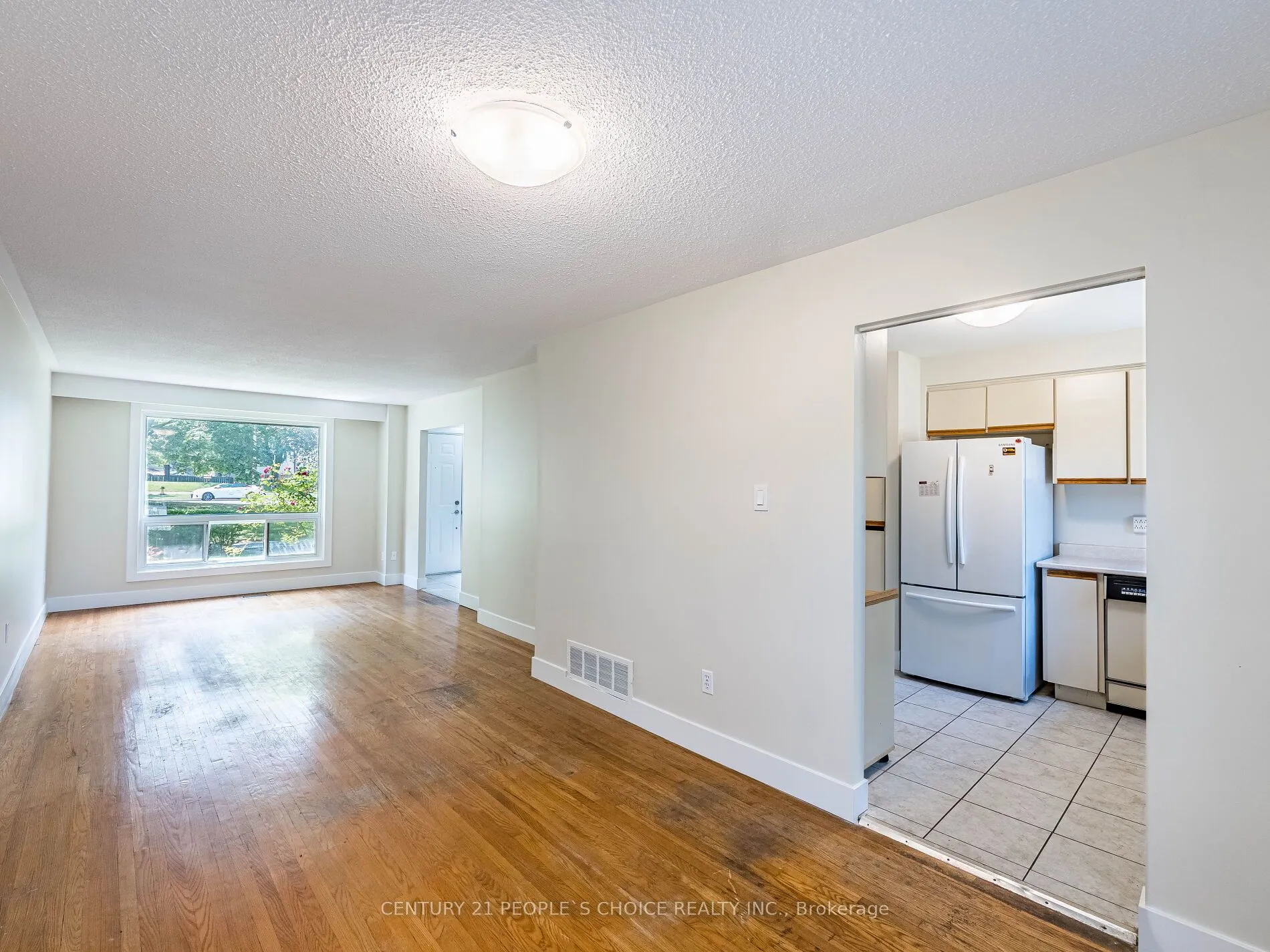 1720 Albion Road, #16