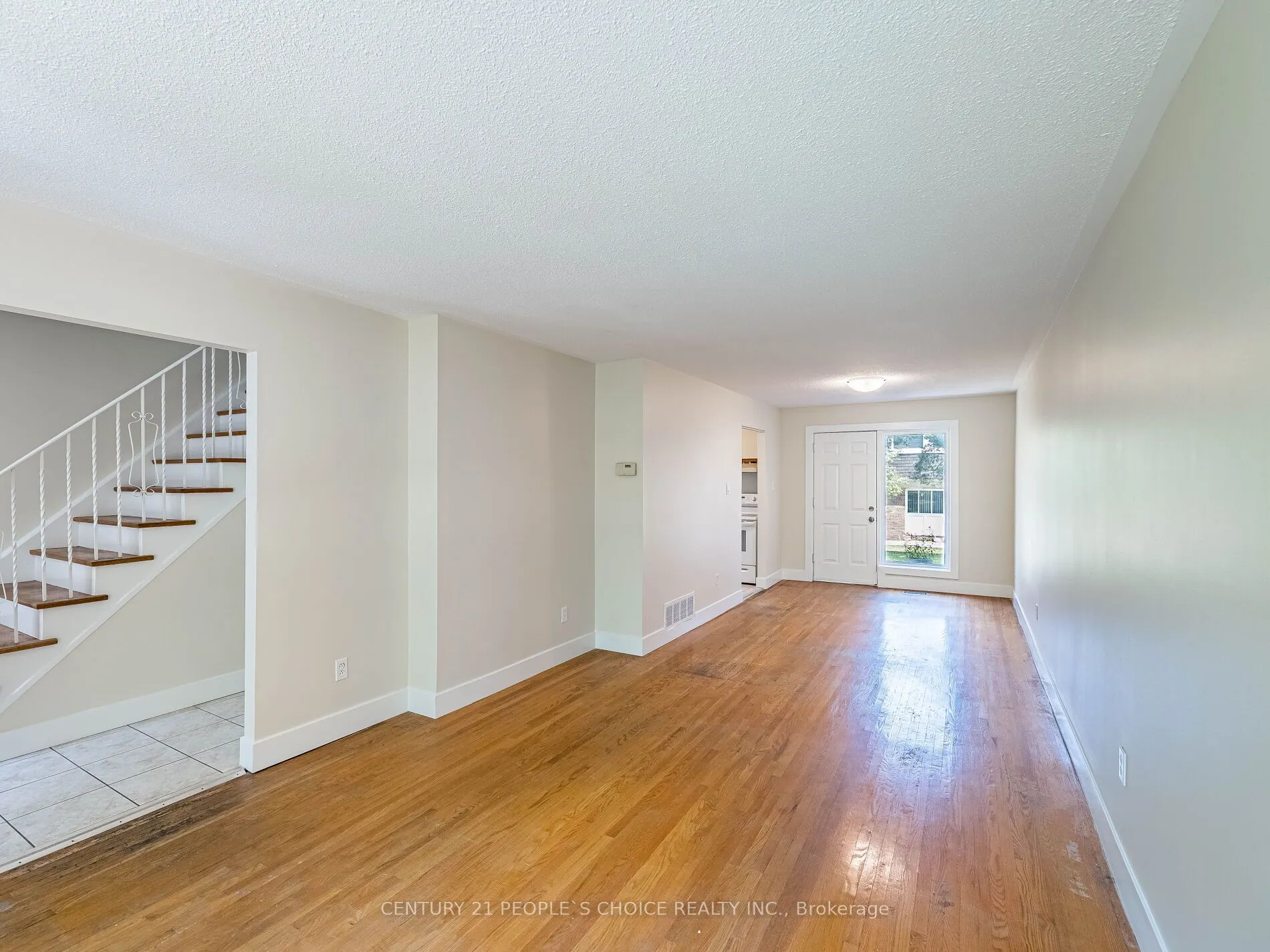1720 Albion Road, #16