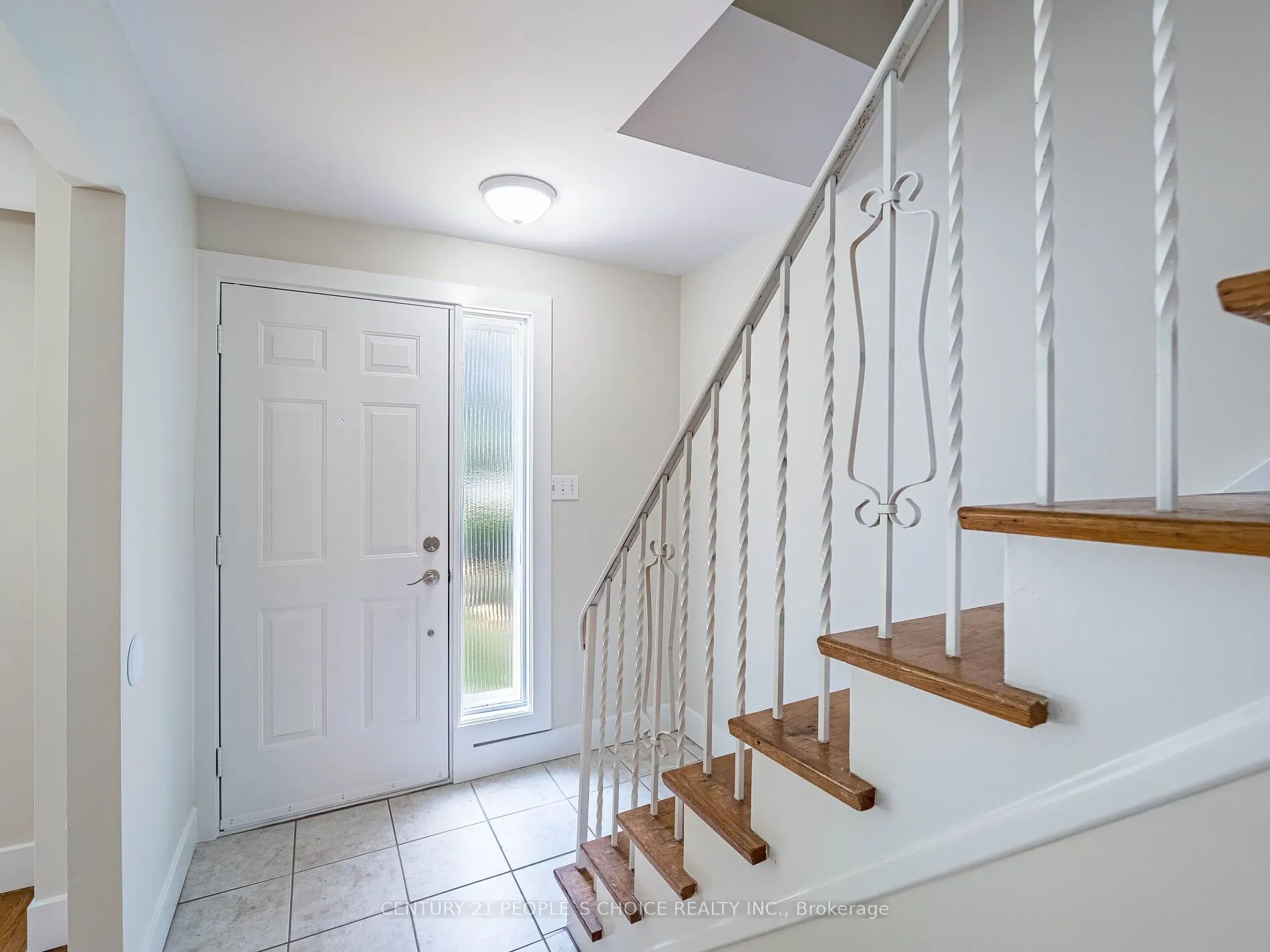 1720 Albion Road, #16