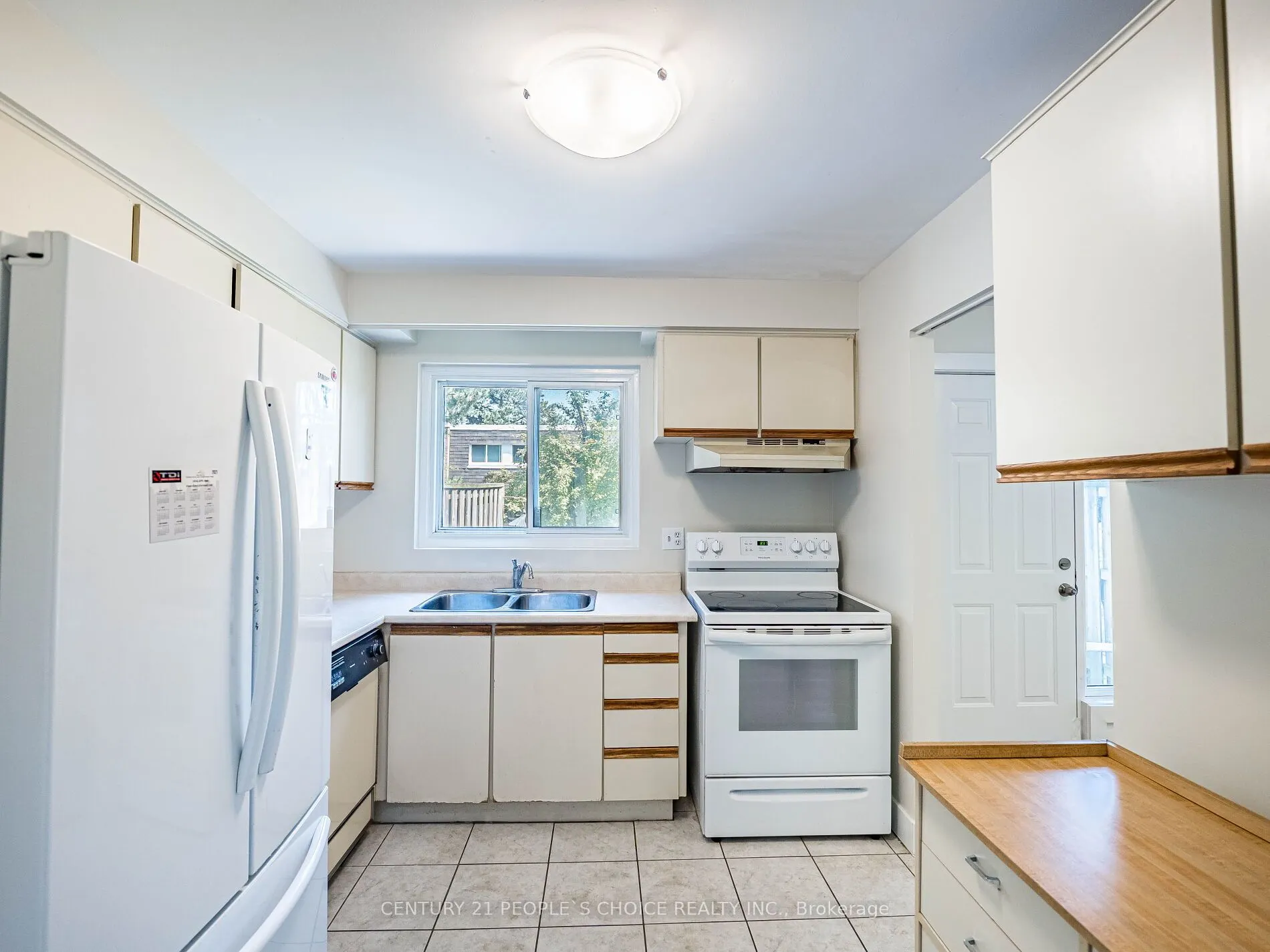 1720 Albion Road, #16