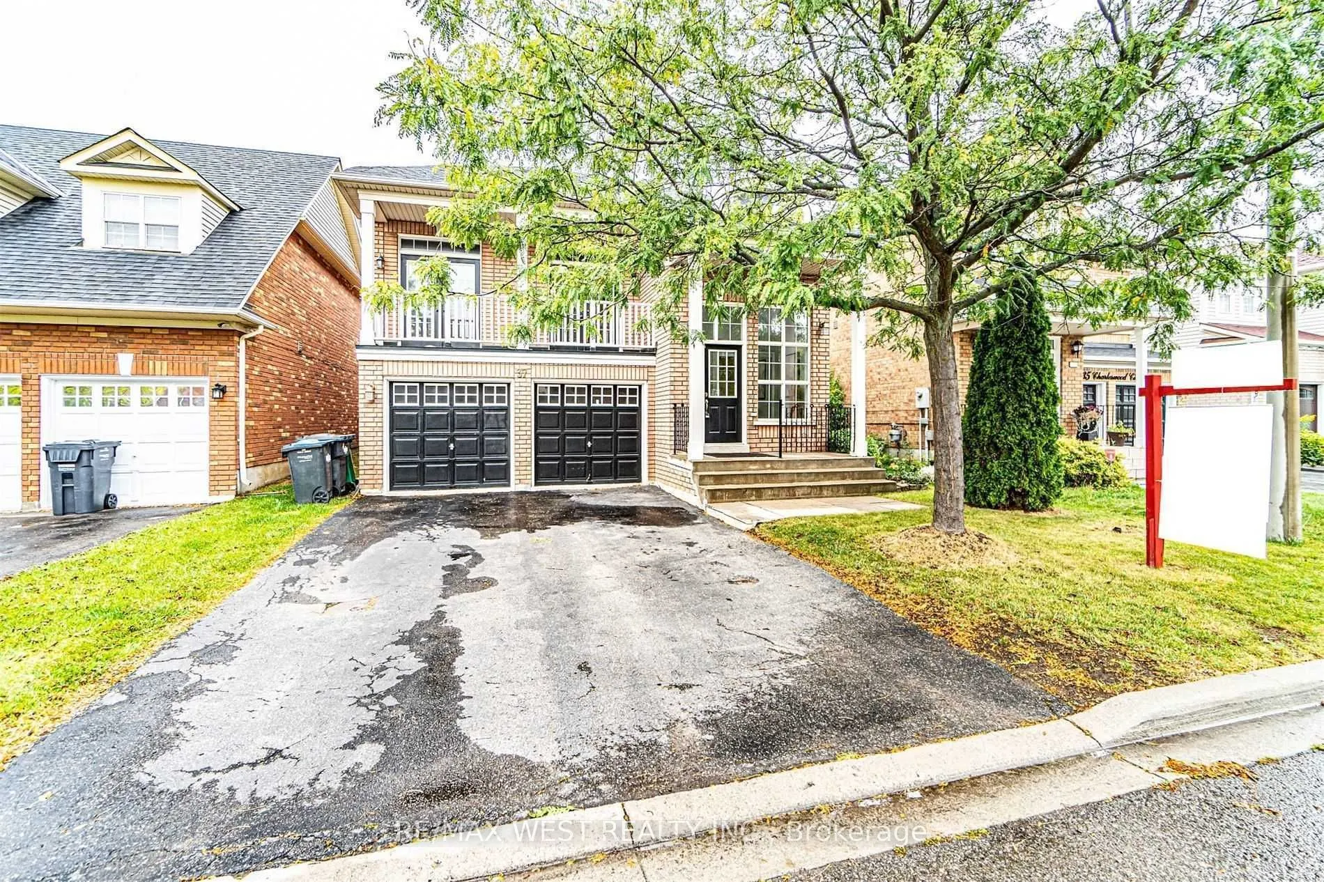 37 Charleswood Circle
