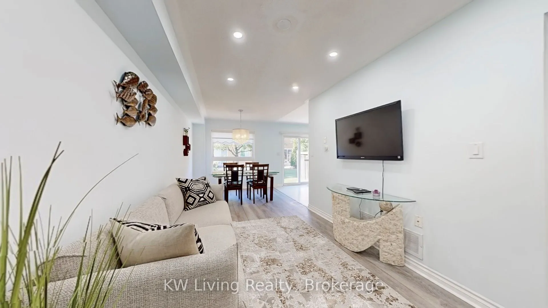 5260 McFarren Boulevard, #32