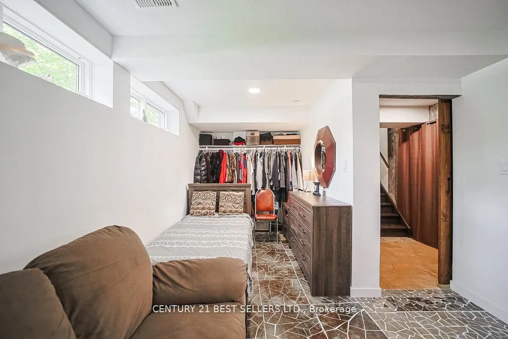 126 Mellow Crescent