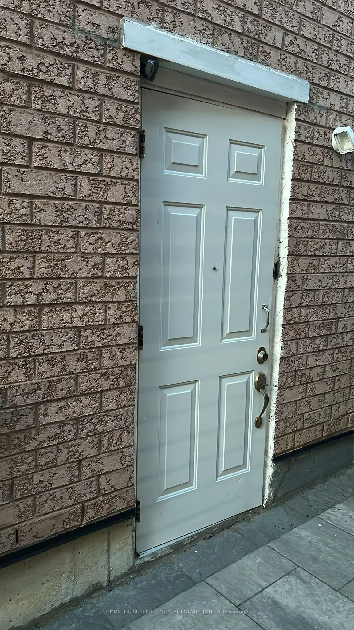 1123 Foxglove Place