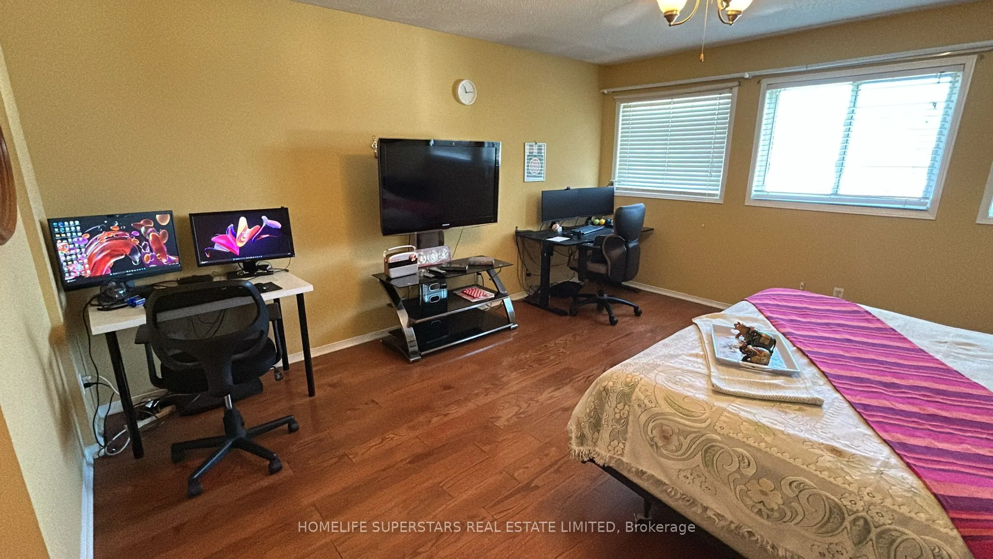 1123 Foxglove Place