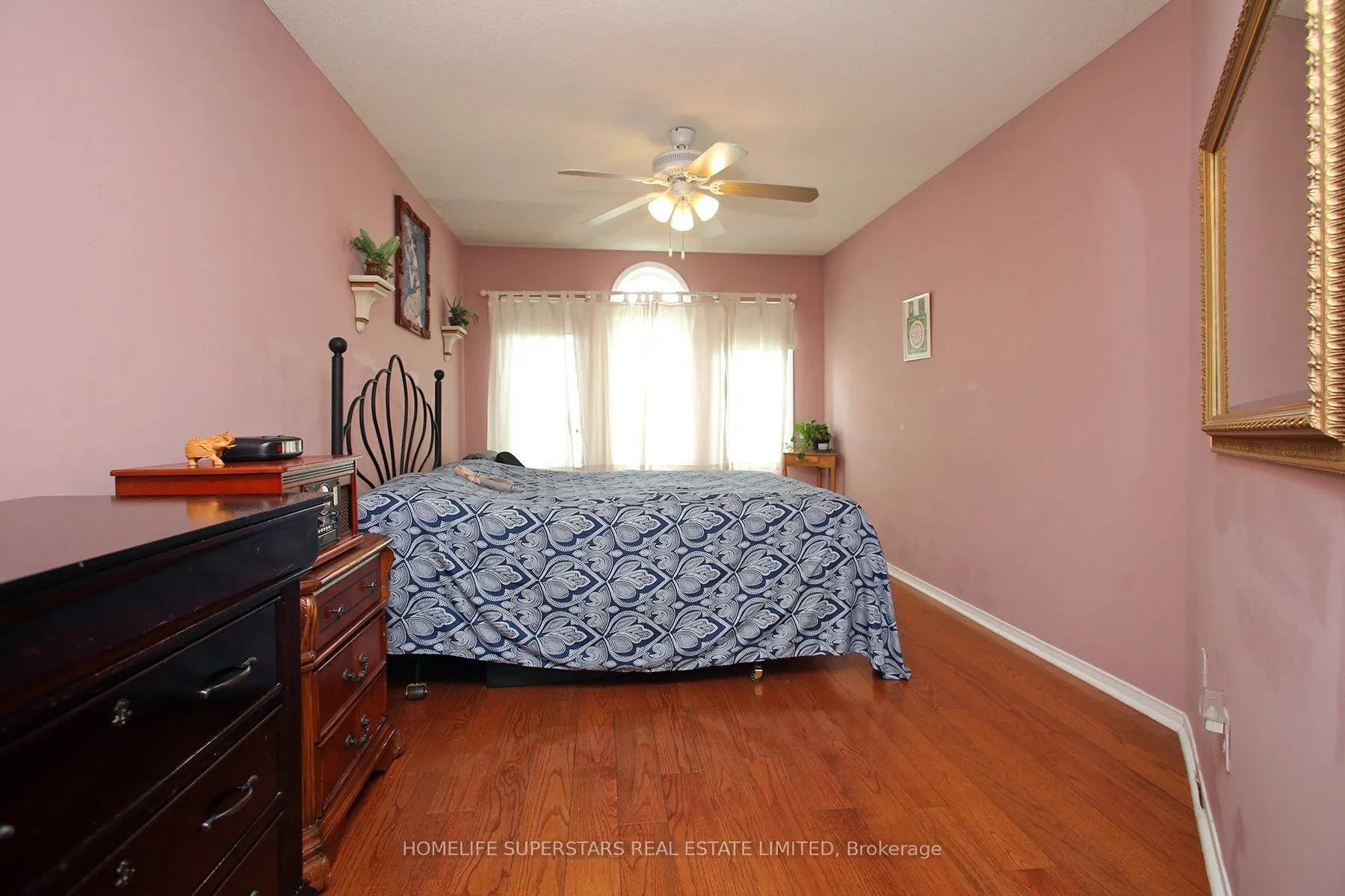 1123 Foxglove Place