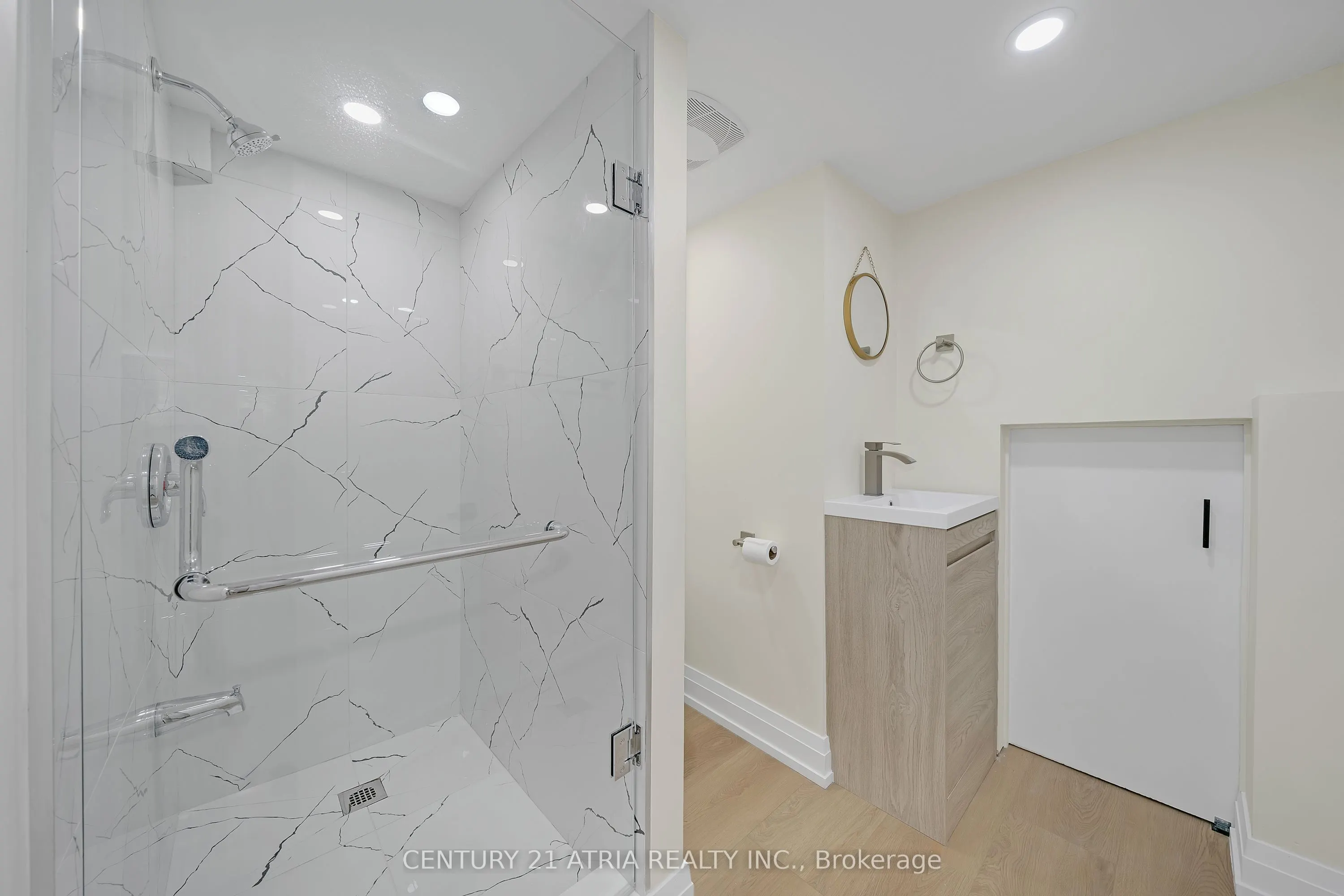 48 Tealham Drive S
