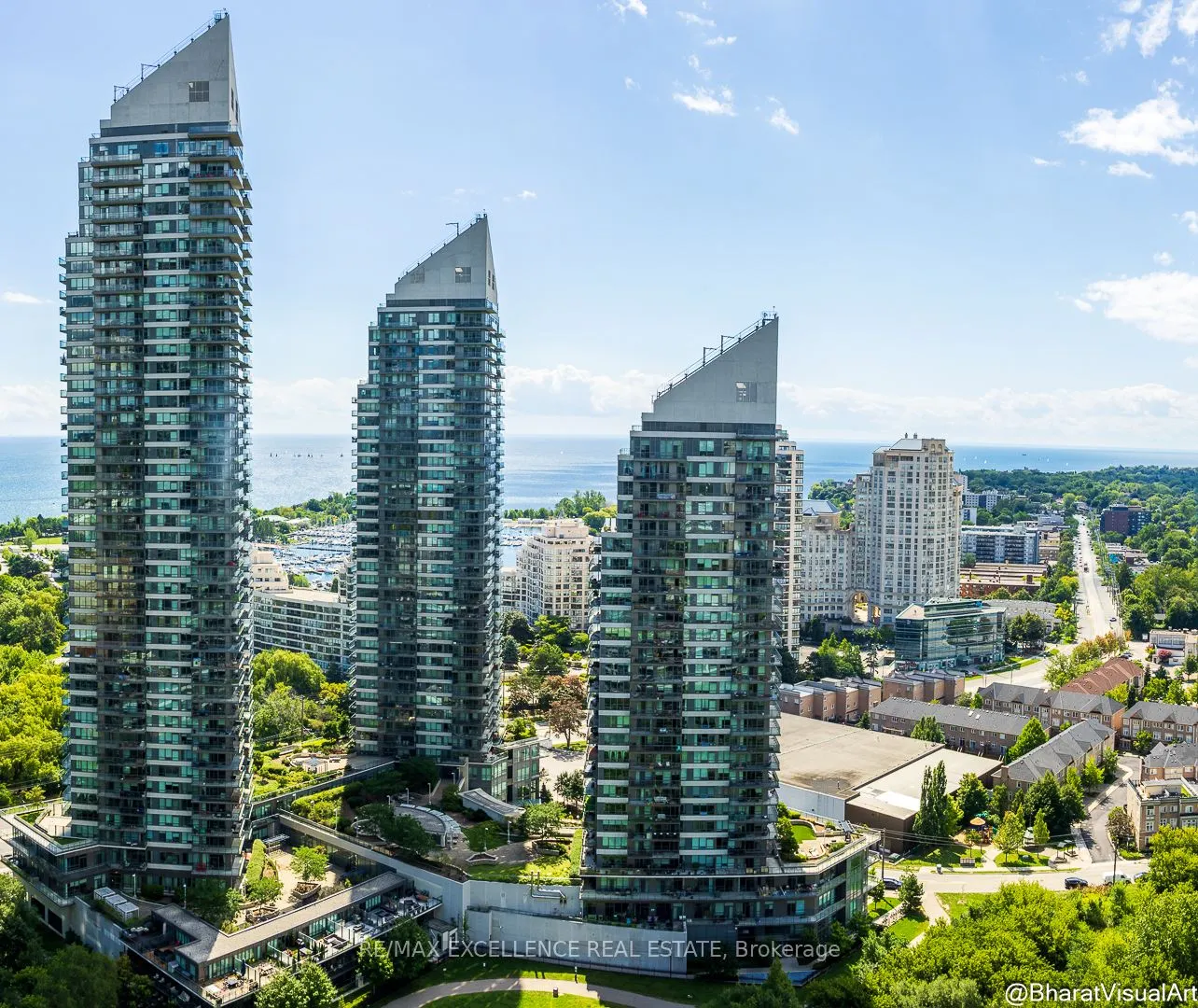 2802 Park Lawn, #10