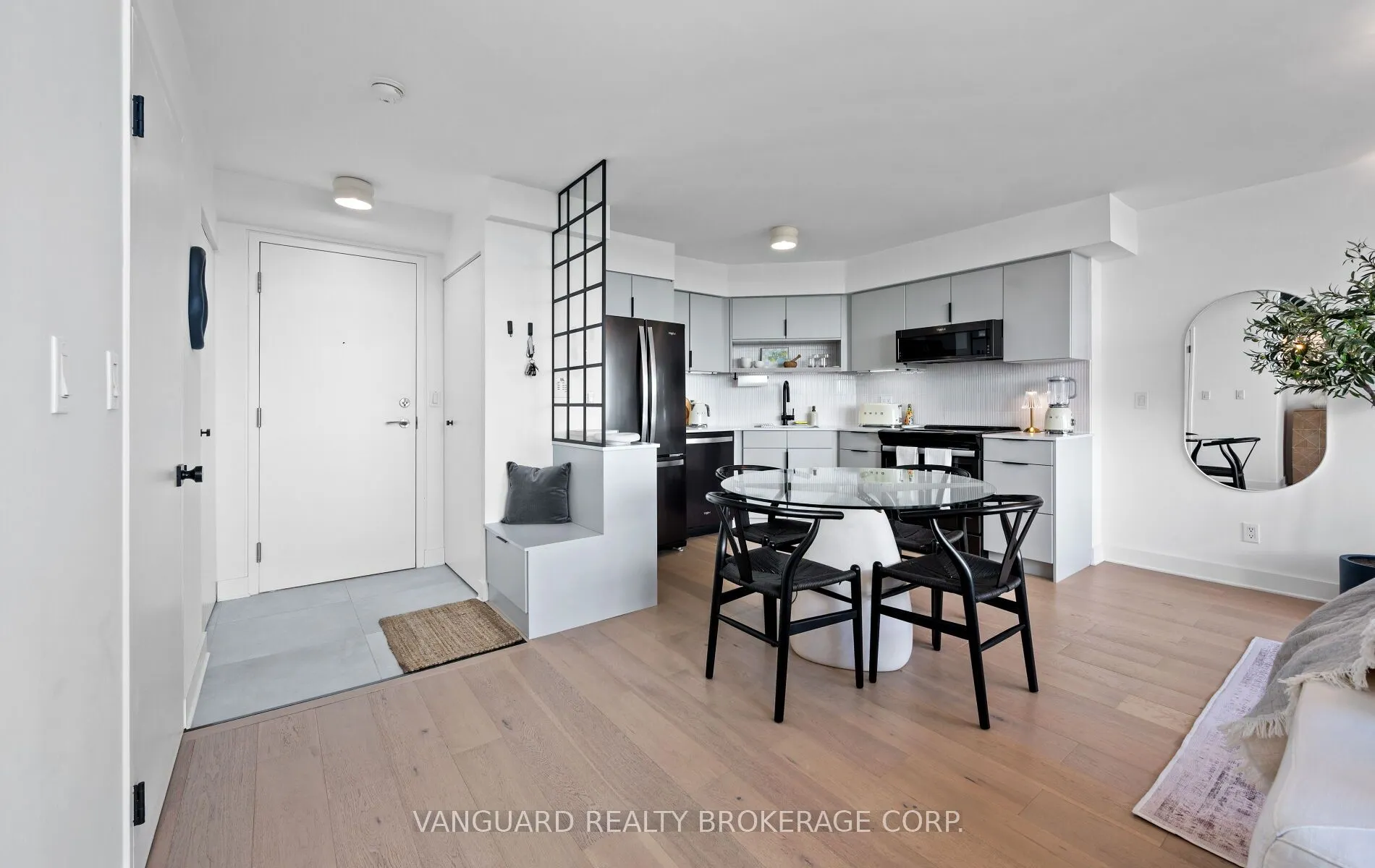 250 Manitoba Street, #619