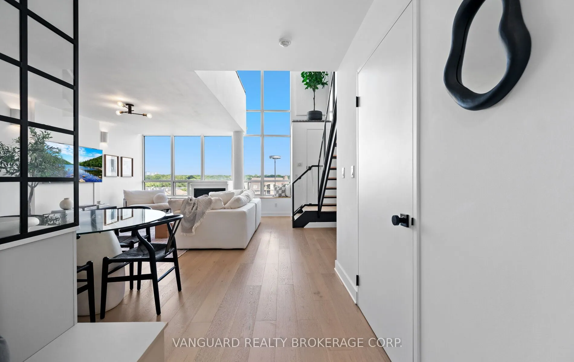 250 Manitoba Street, #619