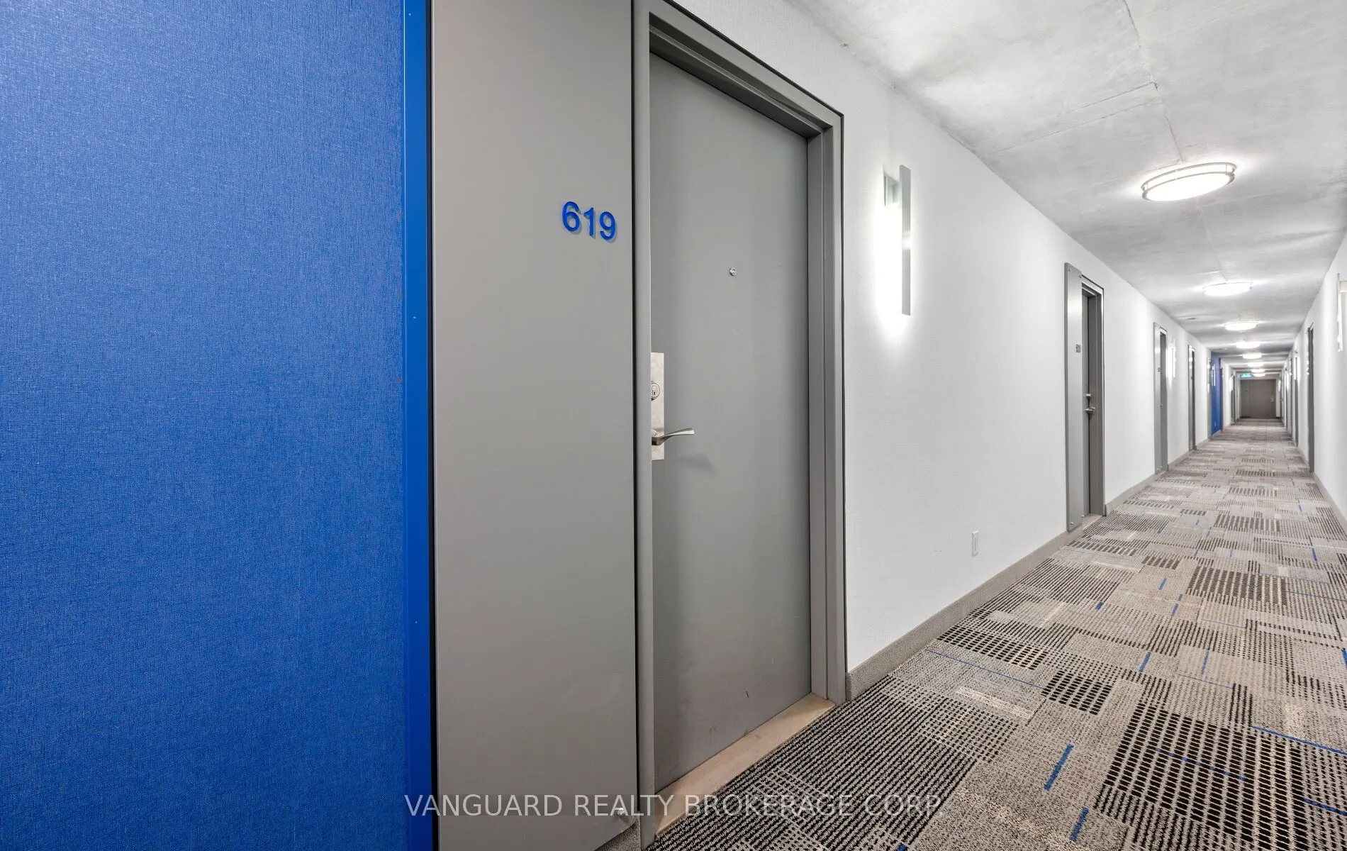 250 Manitoba Street, #619