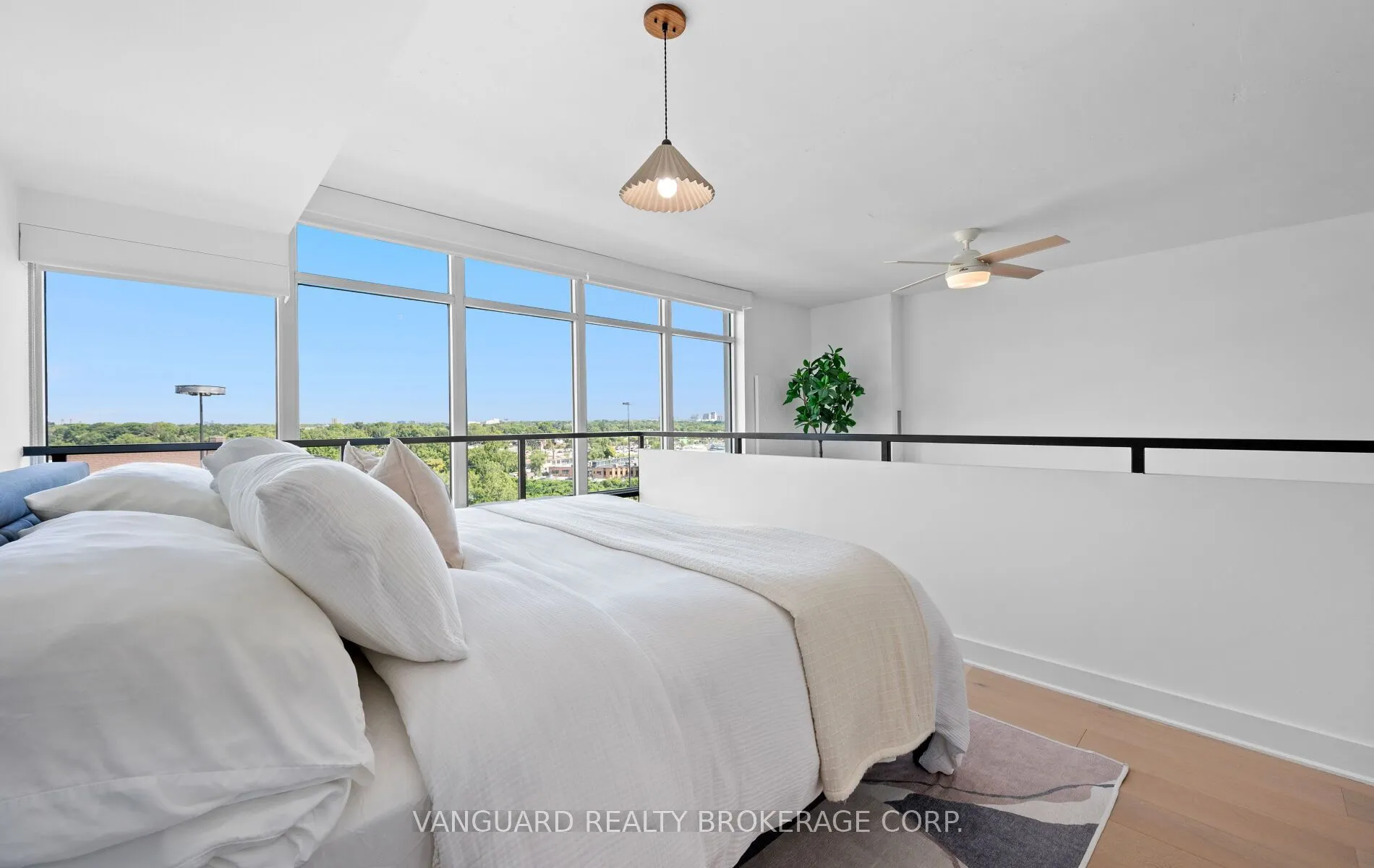 250 Manitoba Street, #619