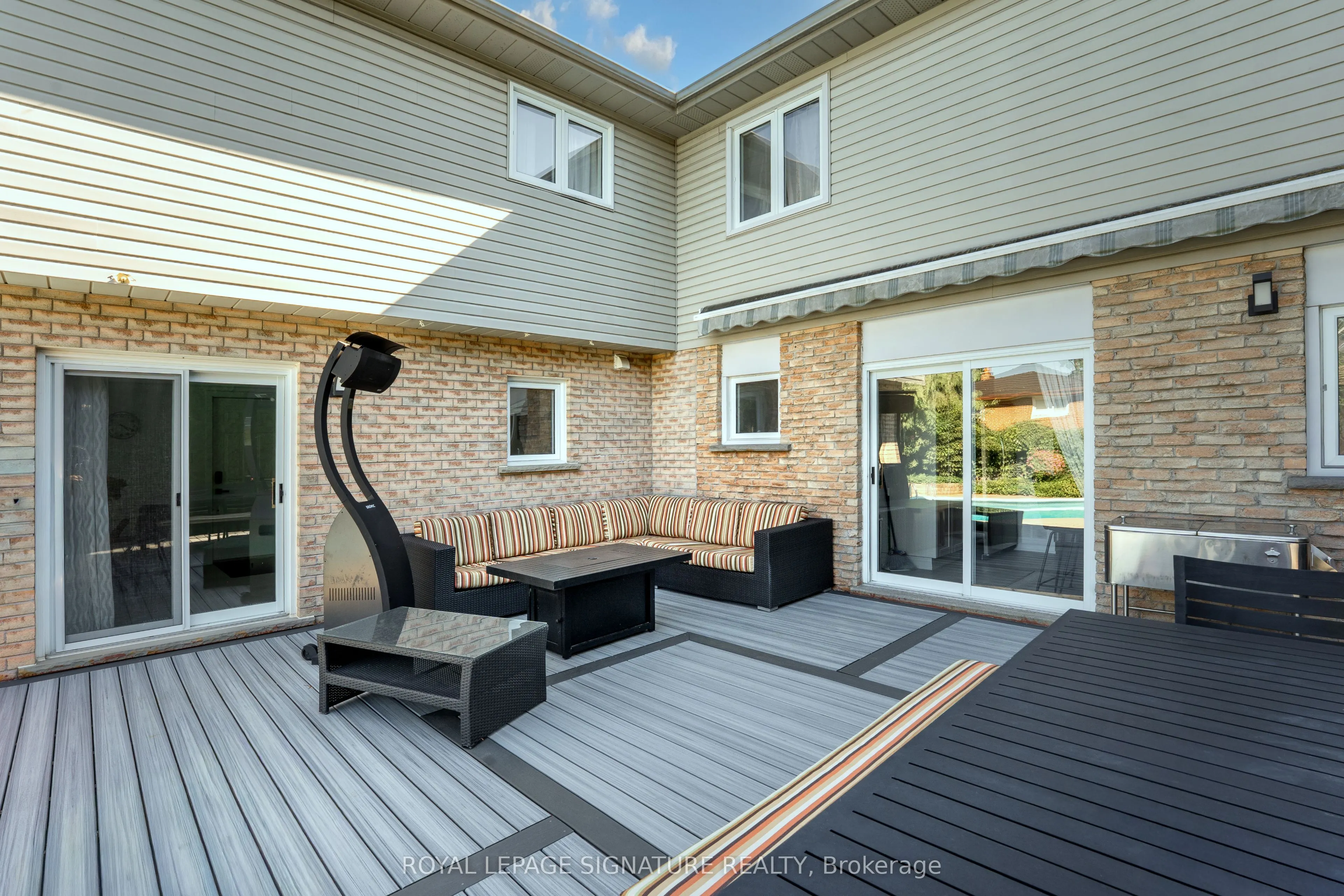 2545 Evelyn Court