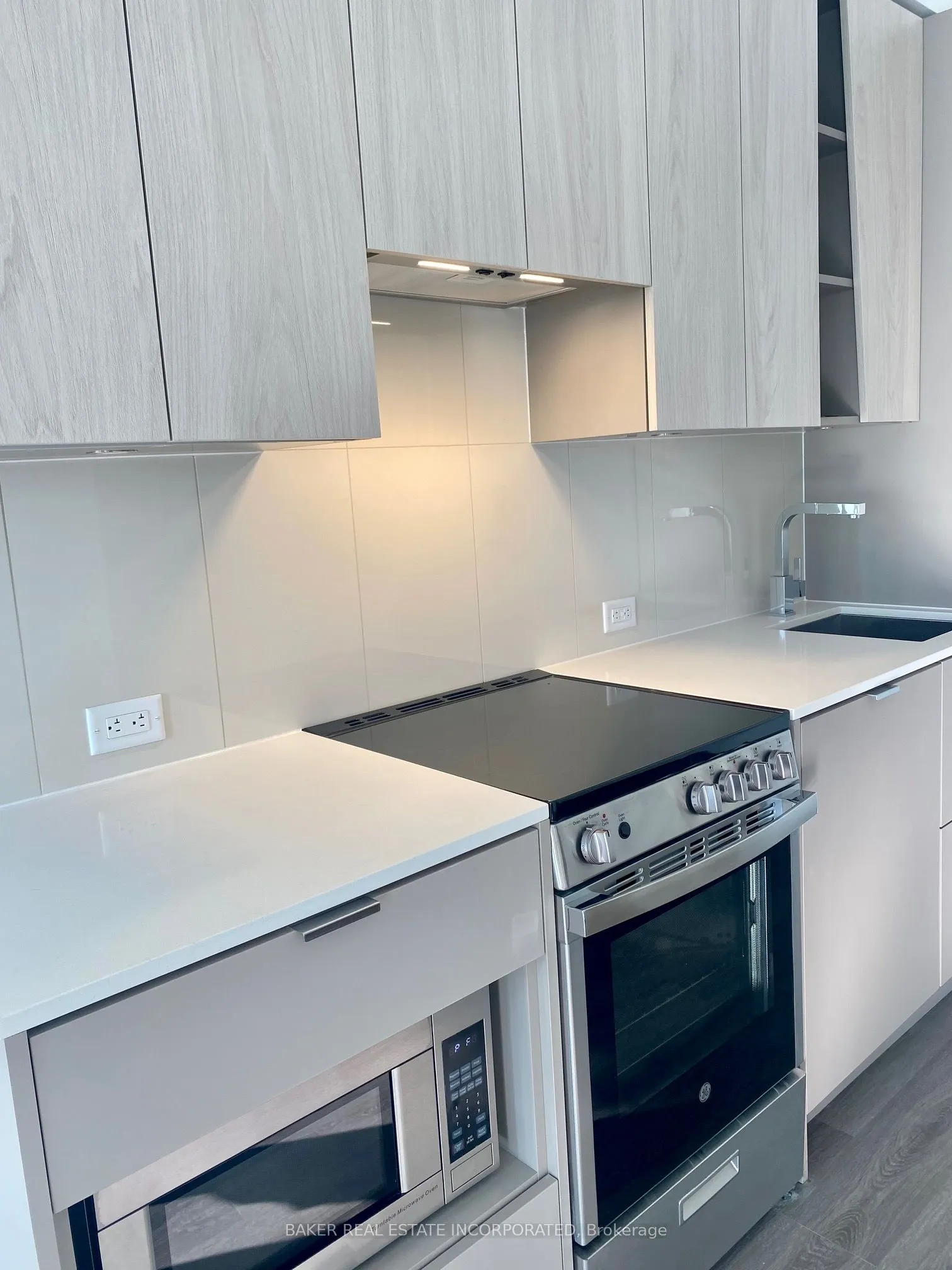 3883 Quartz Road, #604