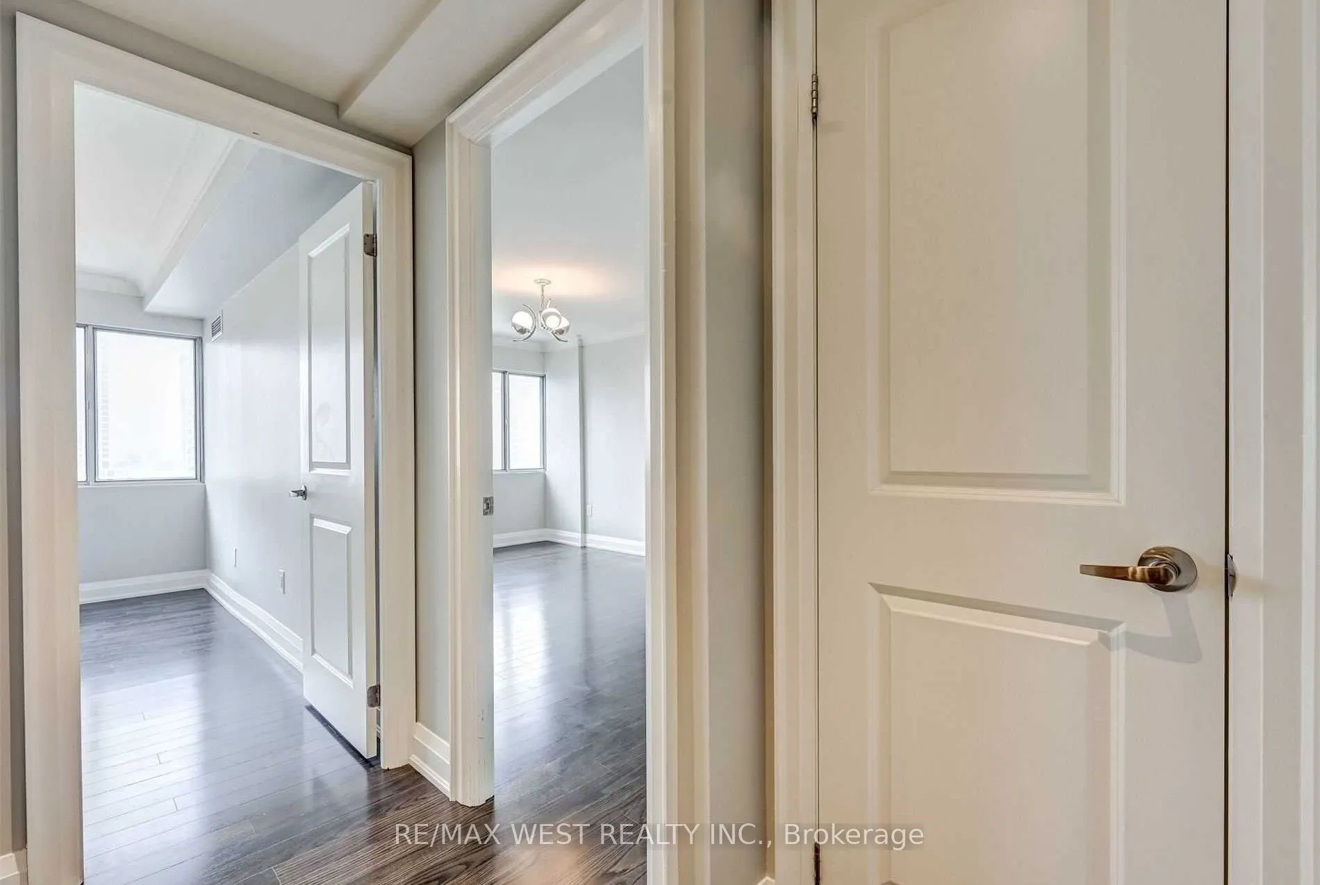 1580 Mississauga Valley Boulevard, #1203