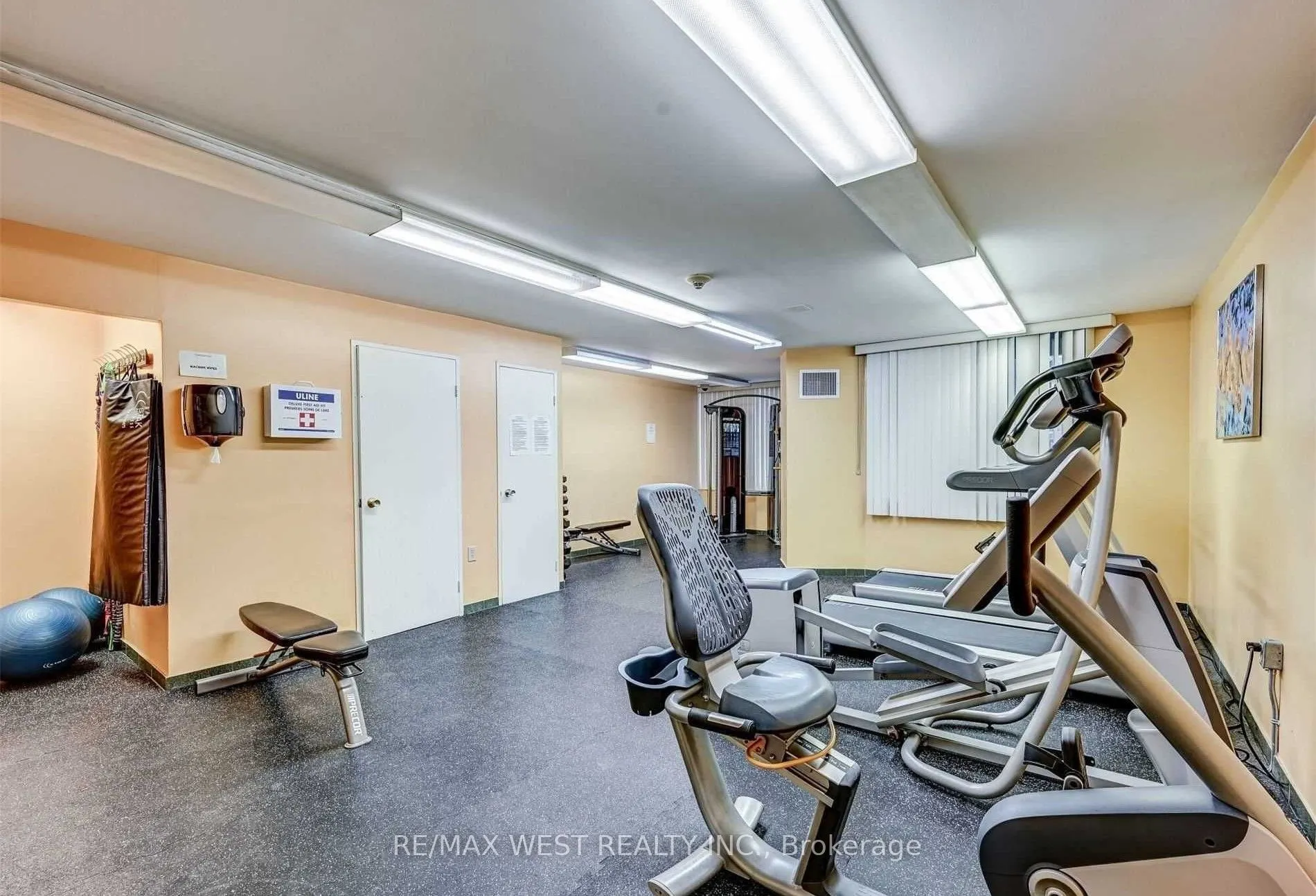 1580 Mississauga Valley Boulevard, #1203