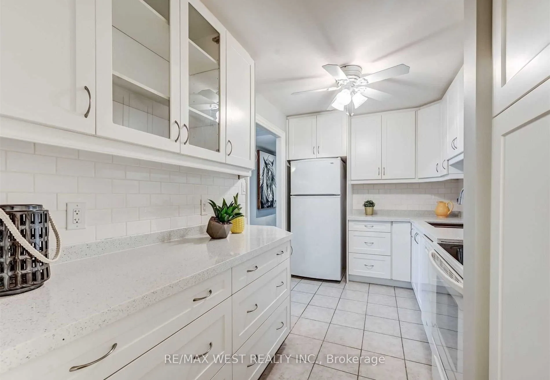 1580 Mississauga Valley Boulevard, #1203