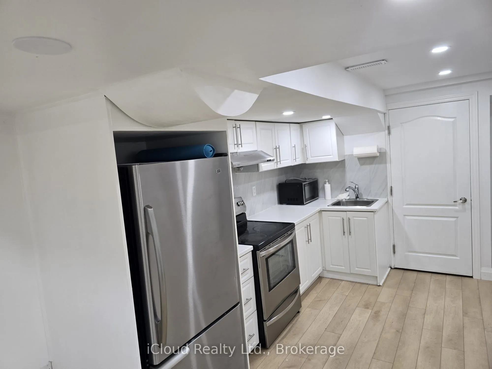 1070 Galesway Boulevard, #BSMNT