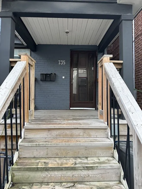 735 Dupont Street, #2