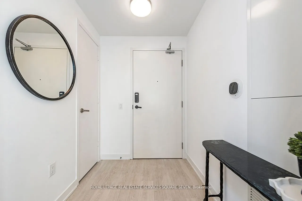 3883 Quartz Road