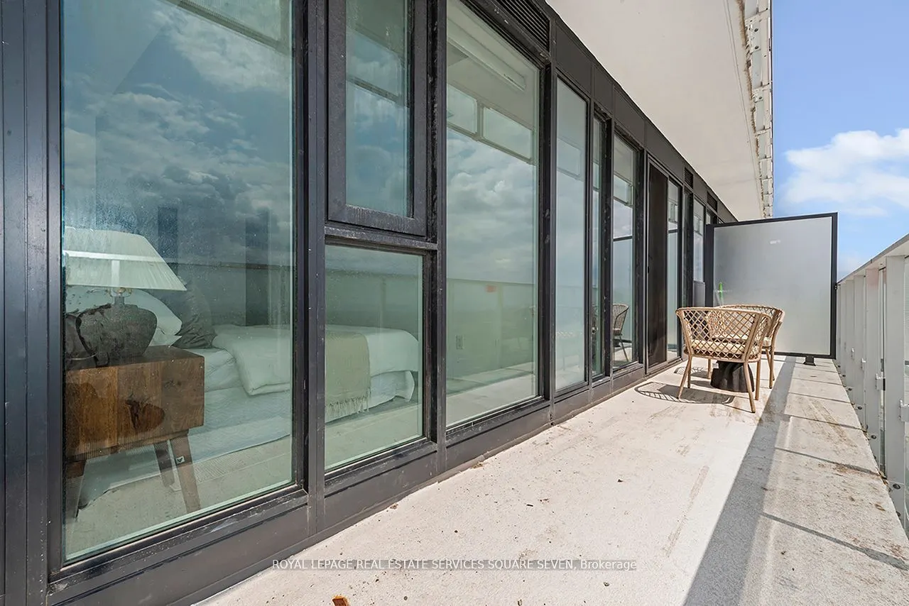 3883 Quartz Road